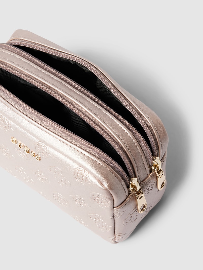 Pochette mit Allover-Muster in rosé