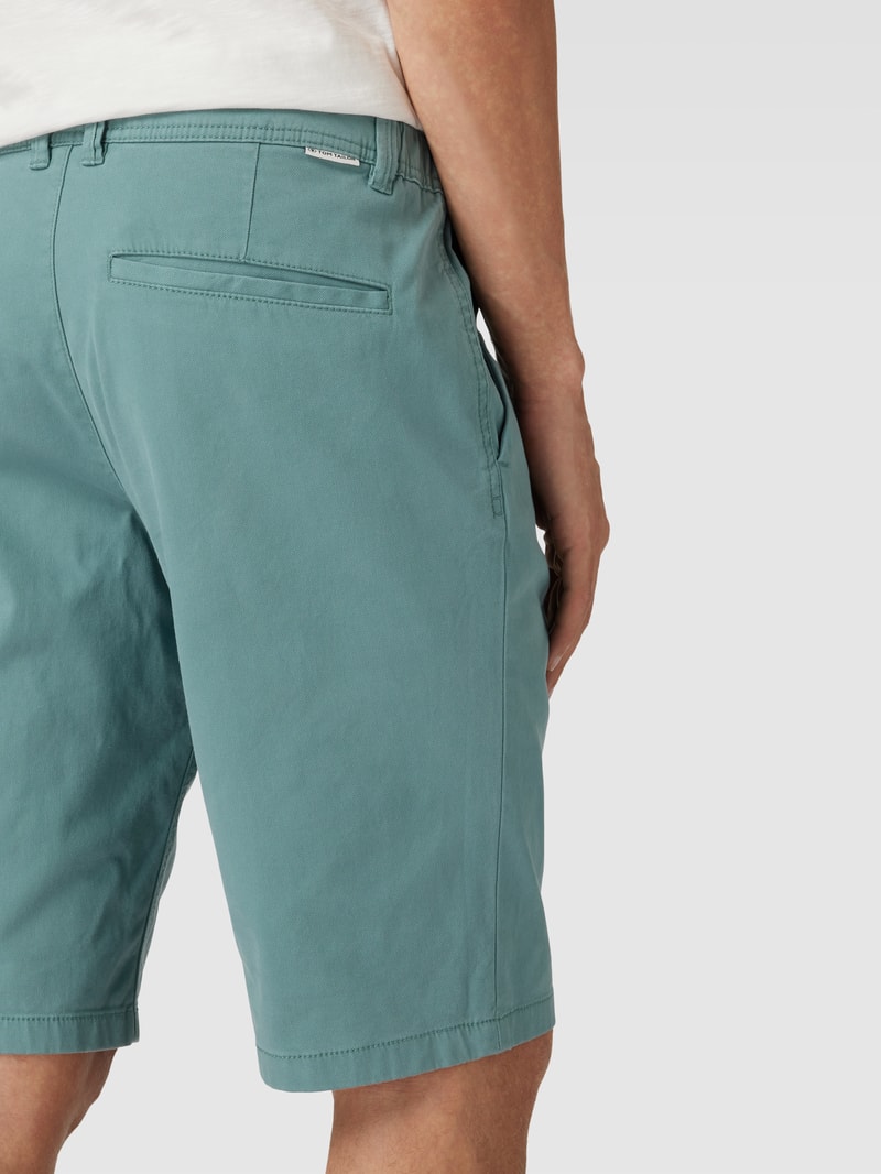 Chinoshorts mit französischen Eingrifftaschen in mint
