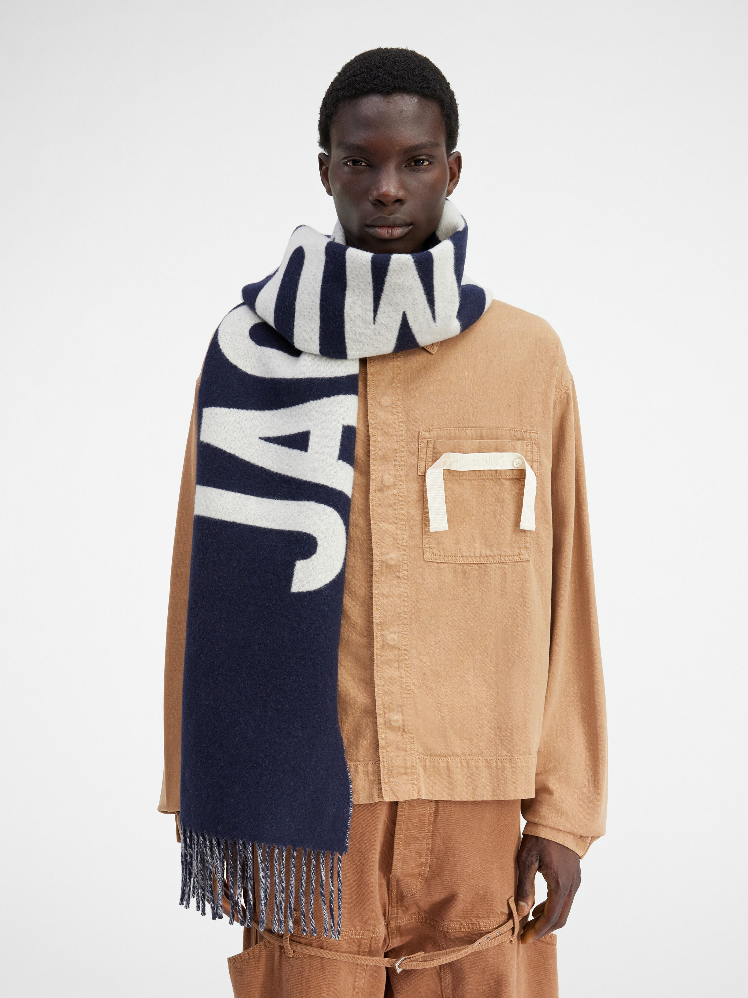 L'écharpe Jacquemus