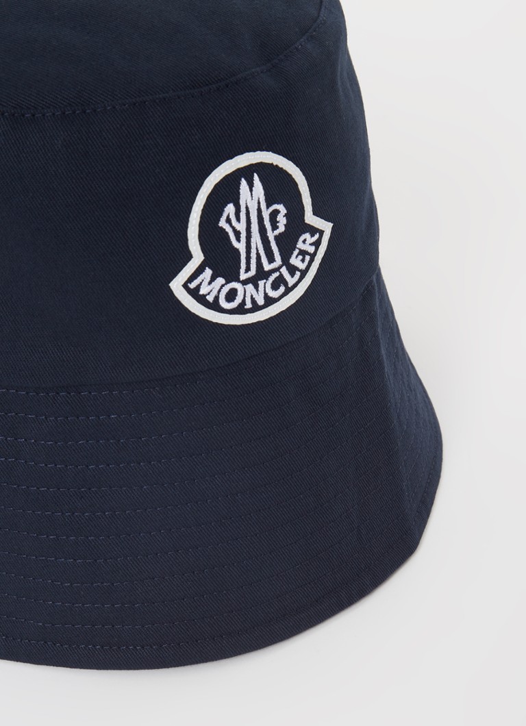 Cappello a secchiello Moncler con logo ricamato