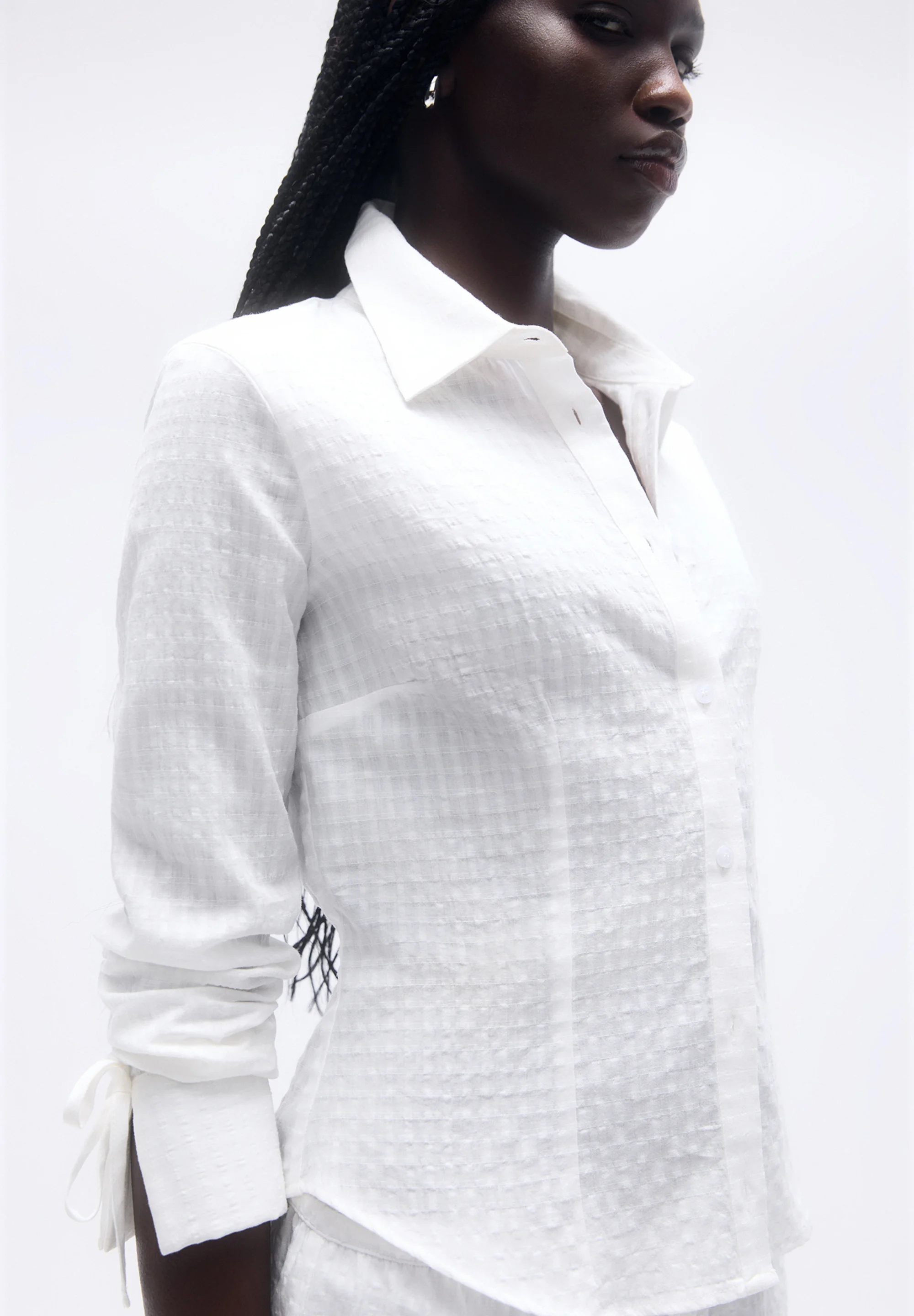 PULL&BEAR AJUSTADO CON PINZAS - Camisa