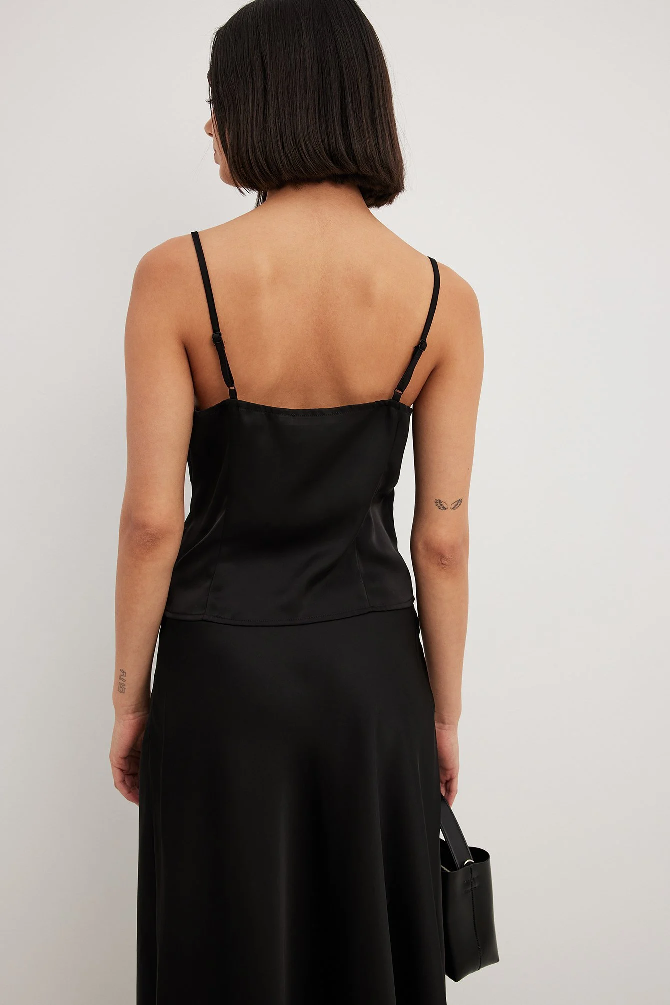 Cropped-Top aus Satin mit Spitze