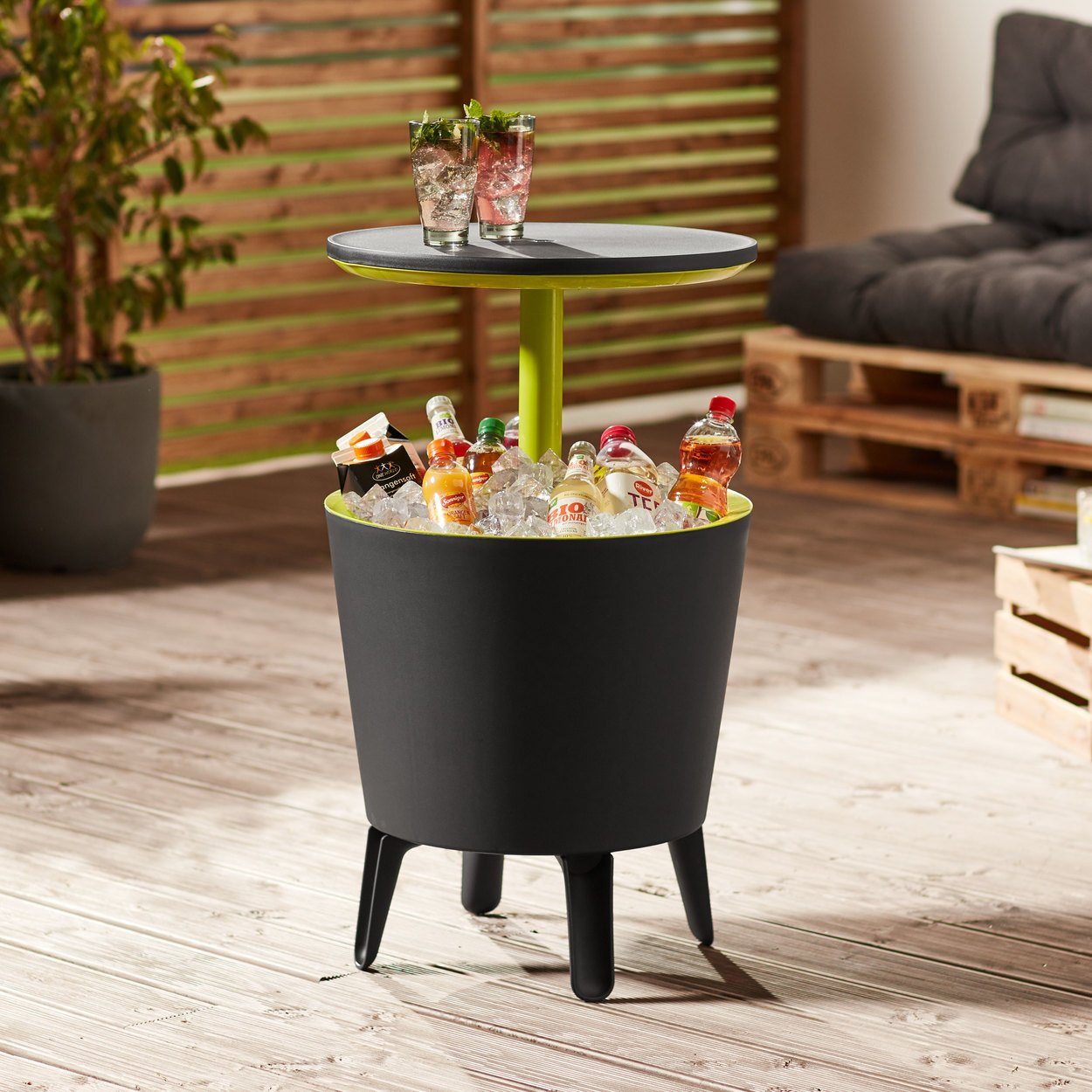 Keter Beistelltisch Cool Bar mit Kühlmöglichkeit, Partytisch Stehtisch, Bistrotisch, kühlt Getränke, ausziehbar, UV- und witterungsbeständig
