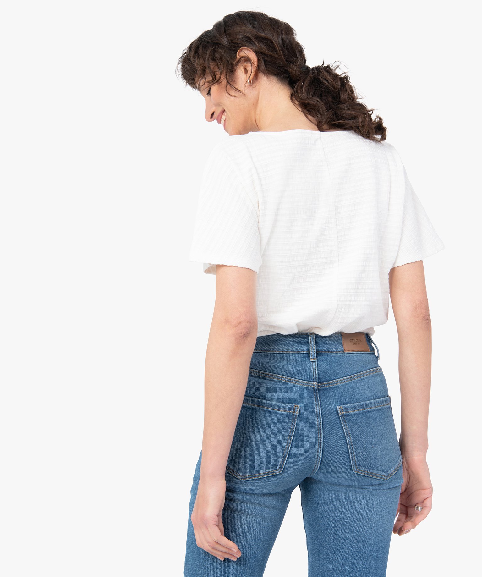 Tee-shirt femme à manches courtes en maille texturée ecru | GEMO