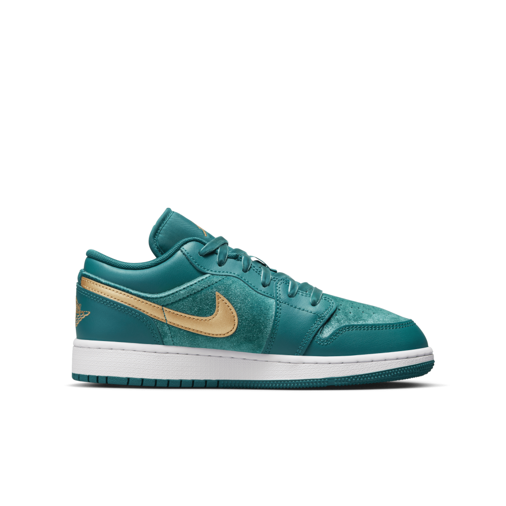 NIKE JORDAN 1 Low SE GS Velvet FB9896-300 / grün