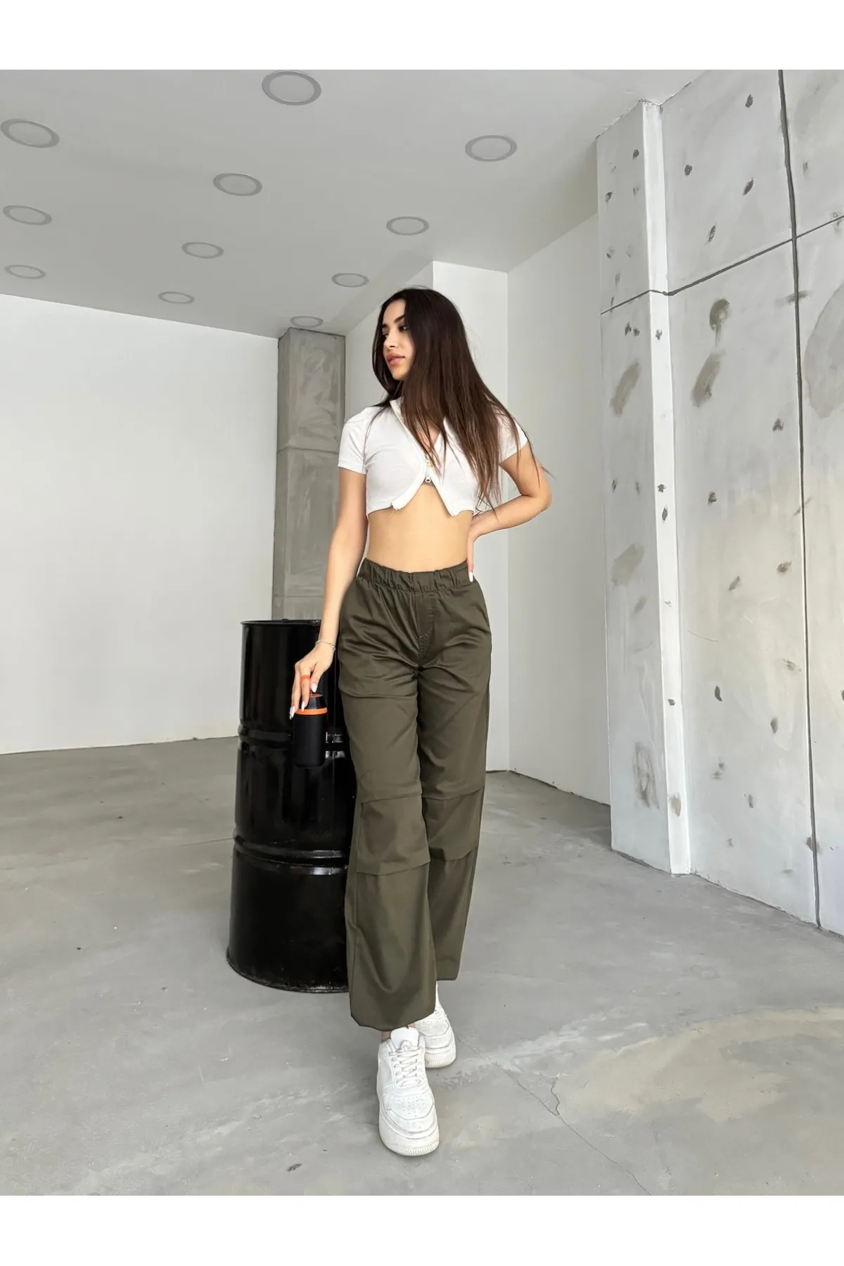 BİKELİFE  Khakifarbene Fallschirmhose für Damen