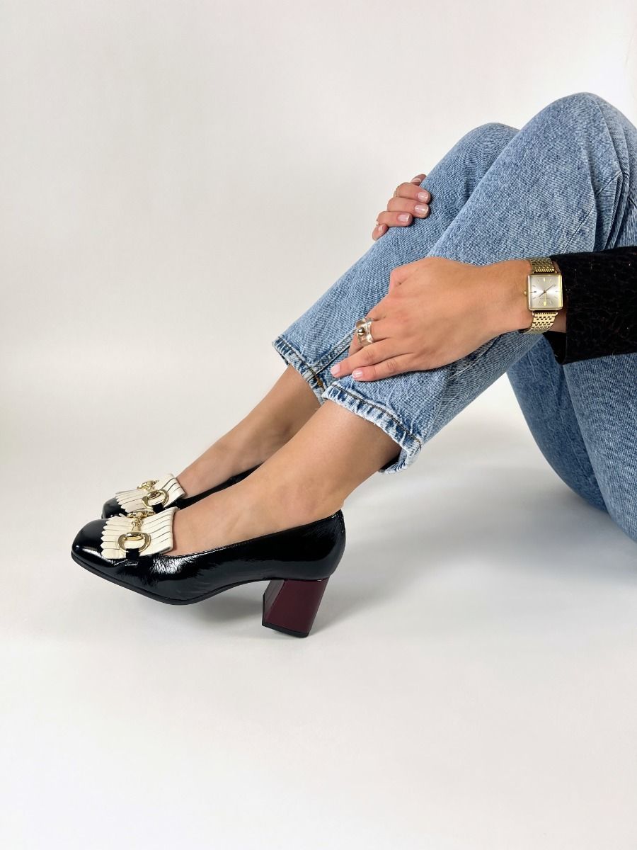 Pedro Miralles  25450 - Noir Blanc