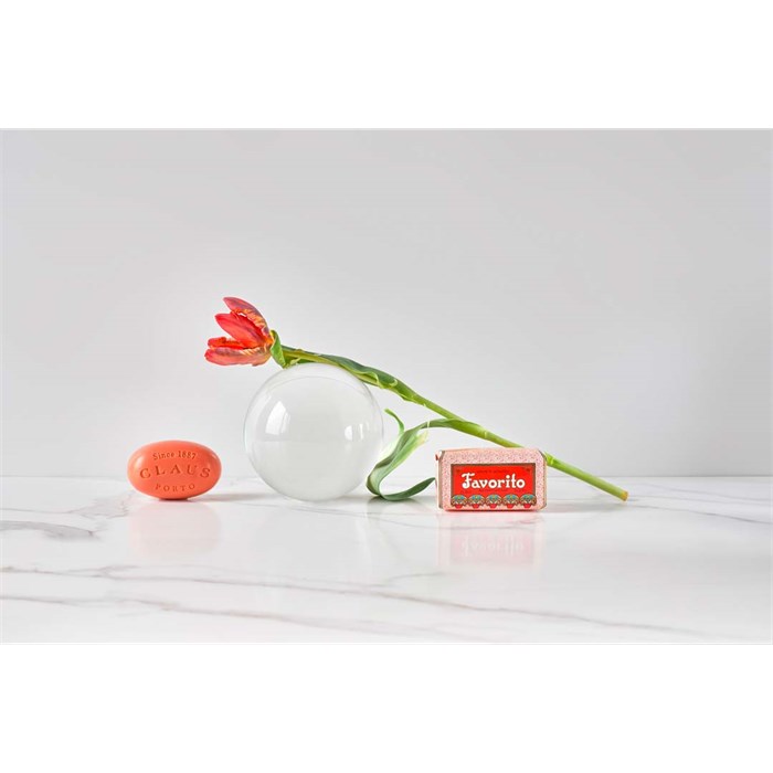 Favorito Red Poppy Soap