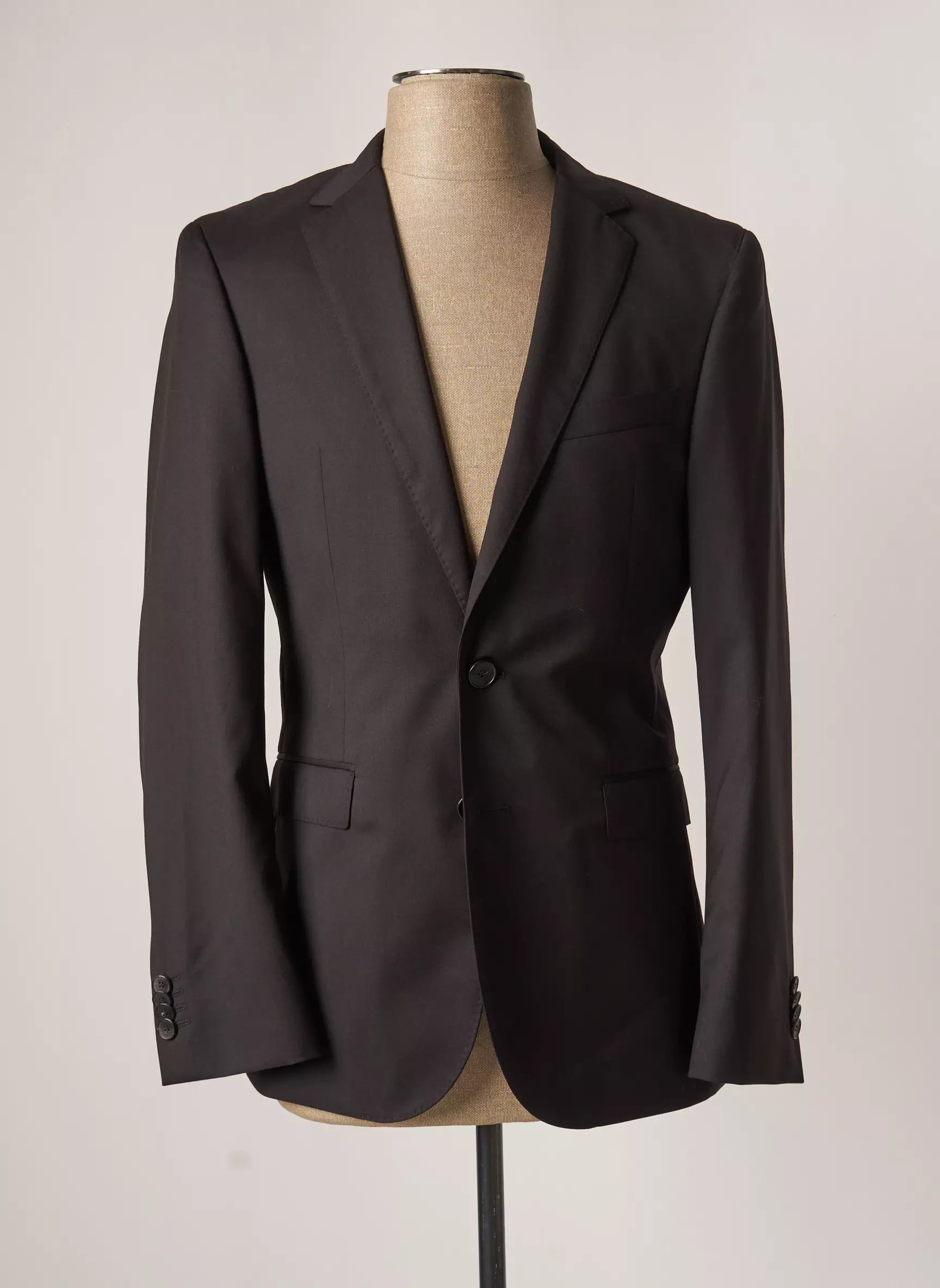 Hugo Boss Vestechic Homme couleur noir