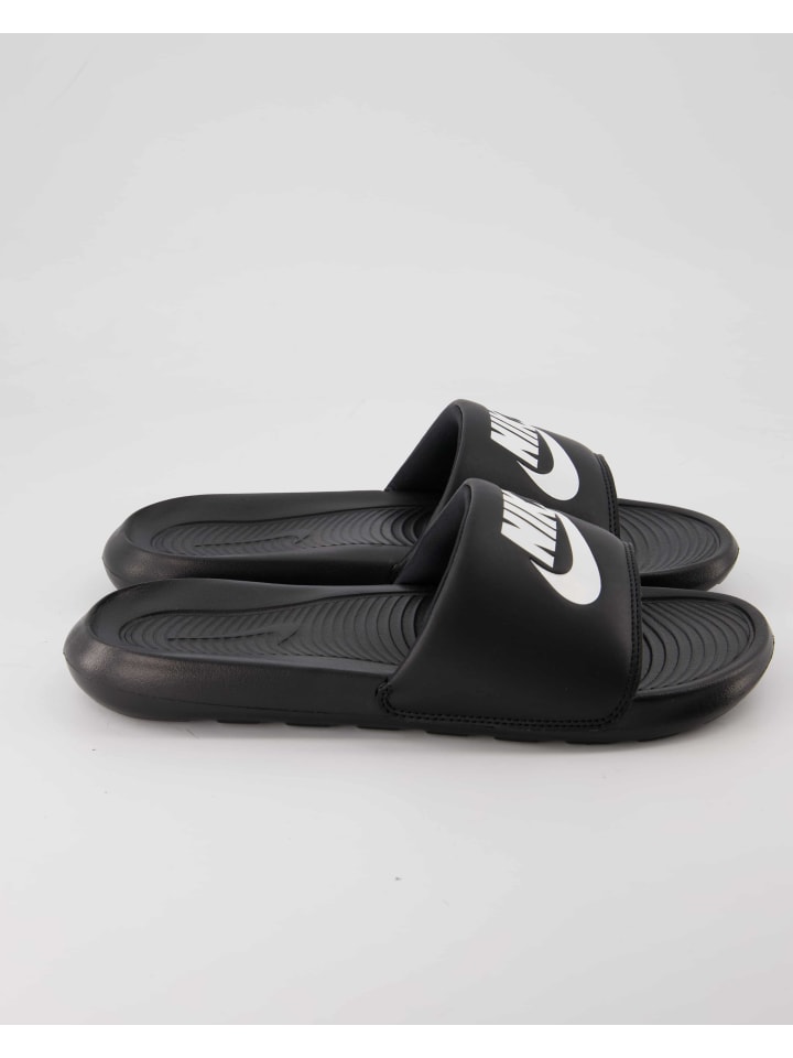 Nike Pantoletten in Schwarz günstig kaufen