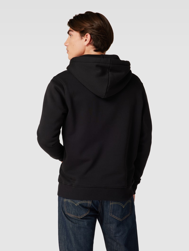 Hoodie mit Label-Print in schwarz