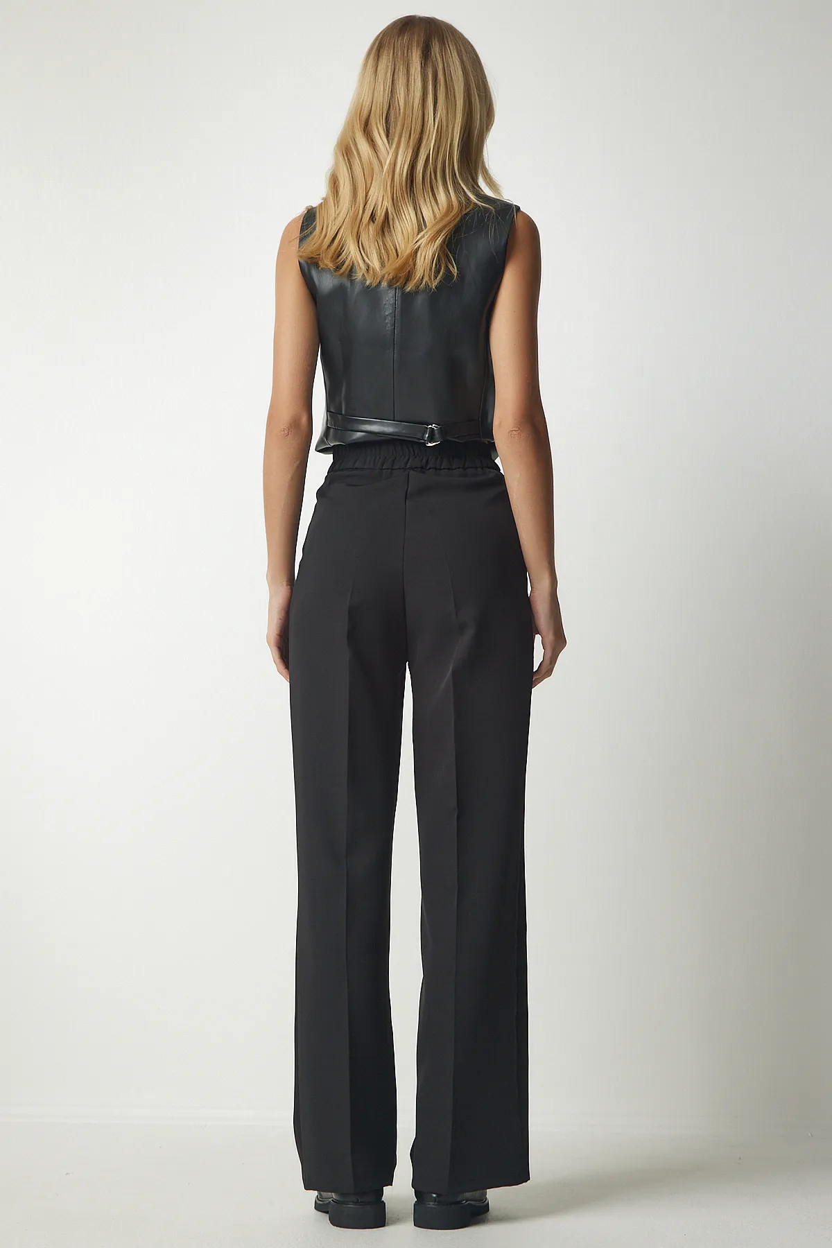 Happiness İstanbul  Schwarze Palazzo-Hose mit Taschen für Damen DW00001