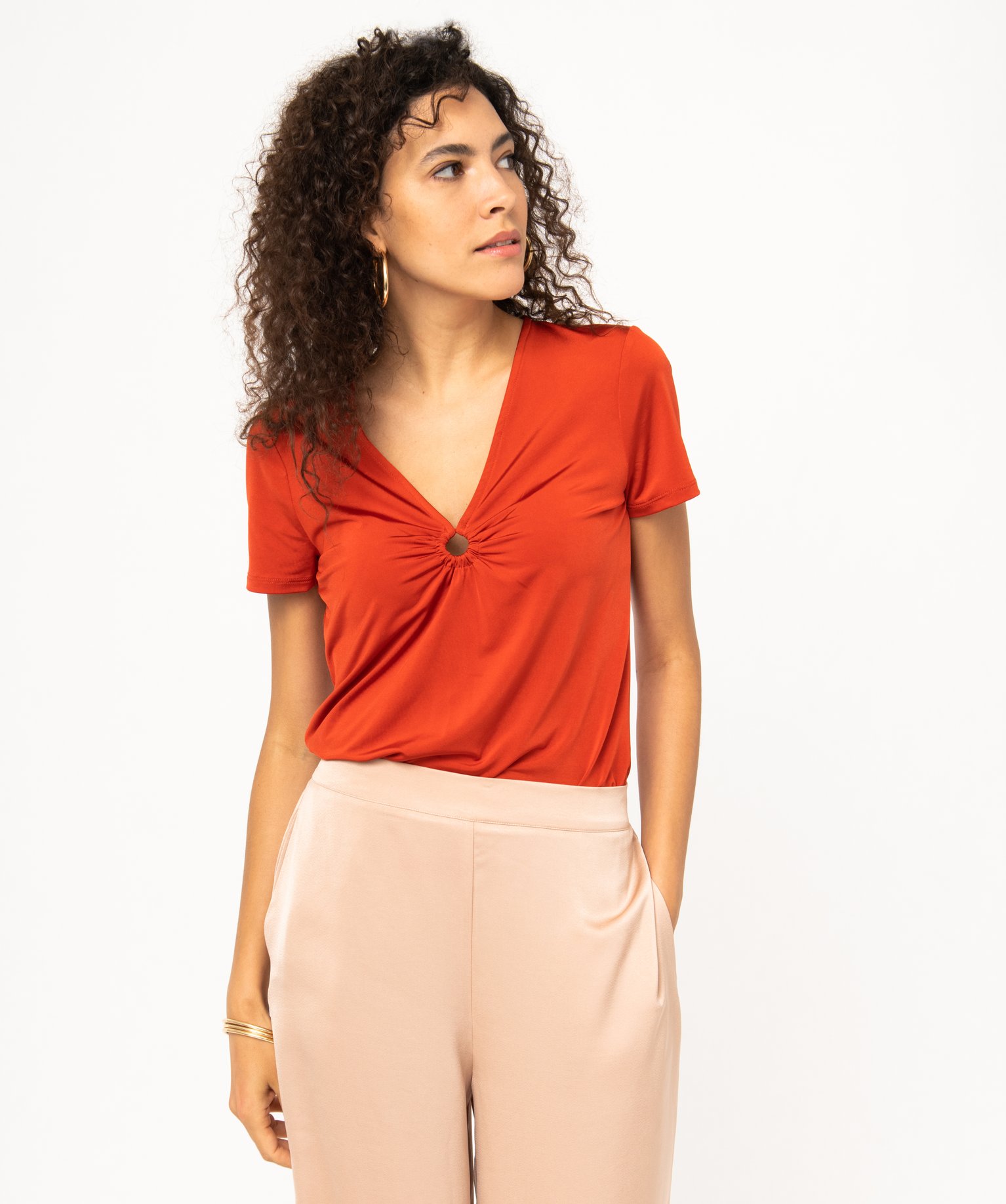 Tee-shirt à manches courtes avec décolleté en V femme orange | GEMO