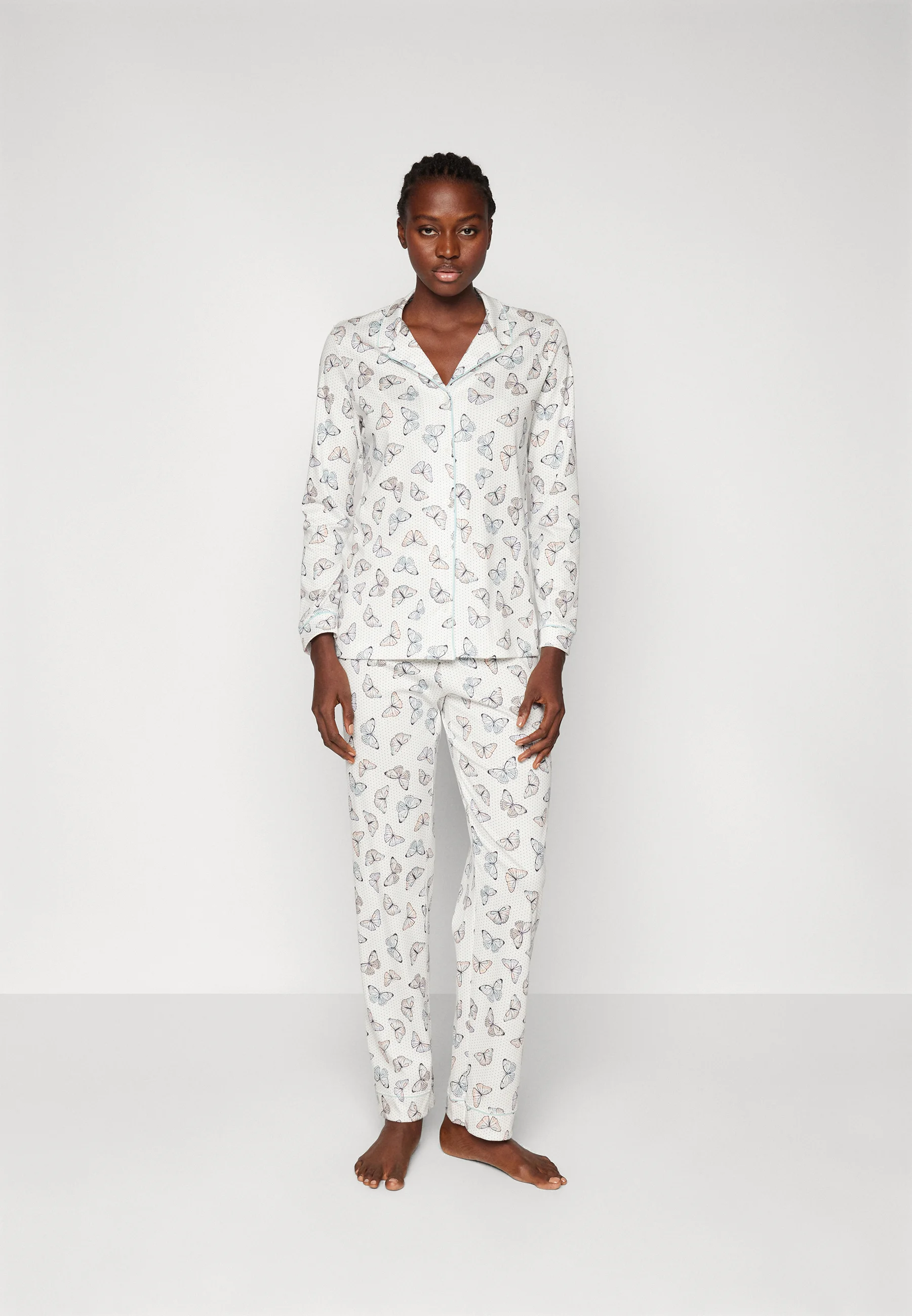 Pijamas para damas cálidas