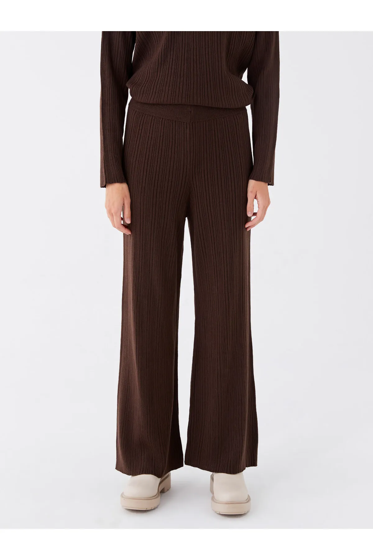 LC Waikiki  Einfarbige Strickhose für Damen mit elastischem Bund