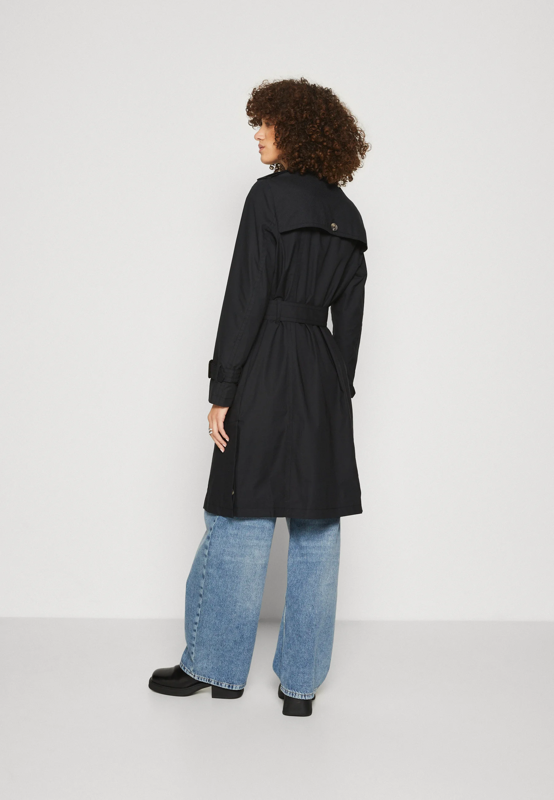 Esprit CLASSIC - Gabardina