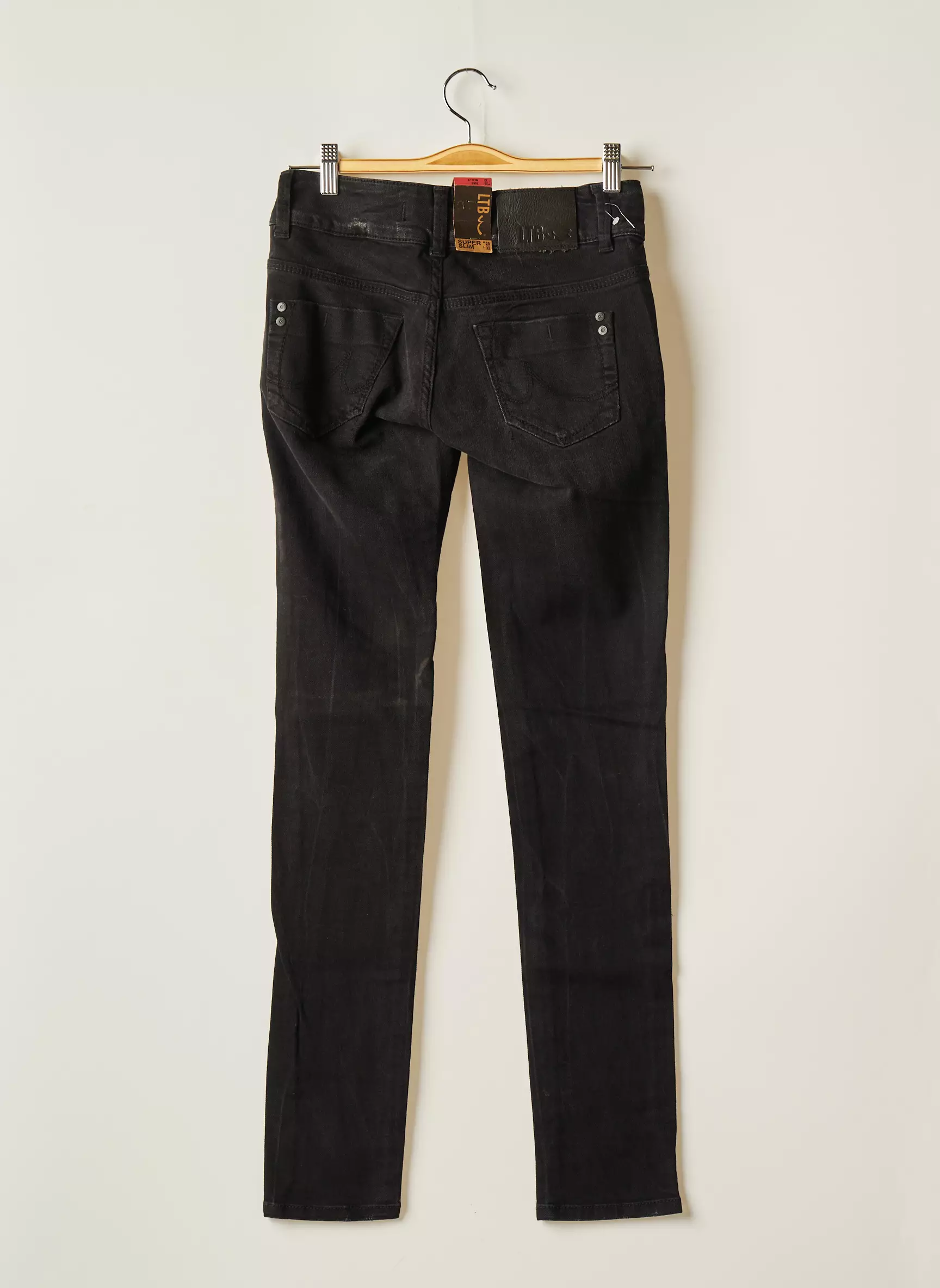 Ltb Jeans Coupe Slim Femme couleur noir