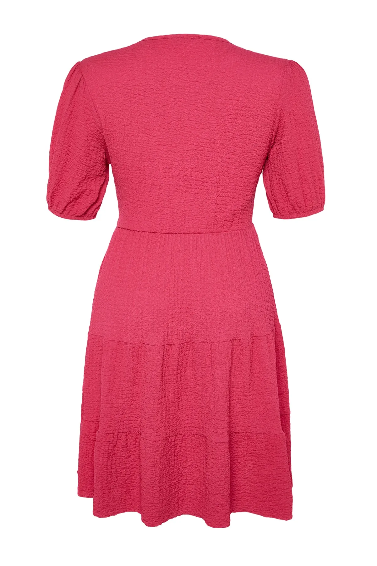 Trendyol Curve  Fuchsiafarbenes Skater-Strickkleid mit V-Ausschnitt und zweireihigem Verschluss TBBSS22EL2987