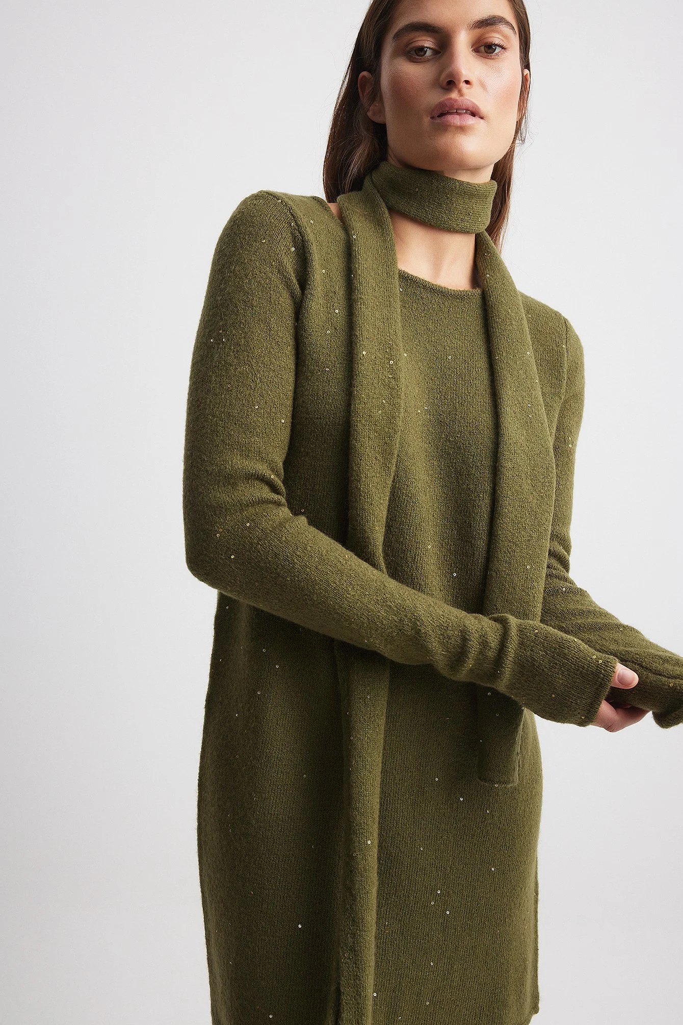 Pailletten-Minikleid aus Strick