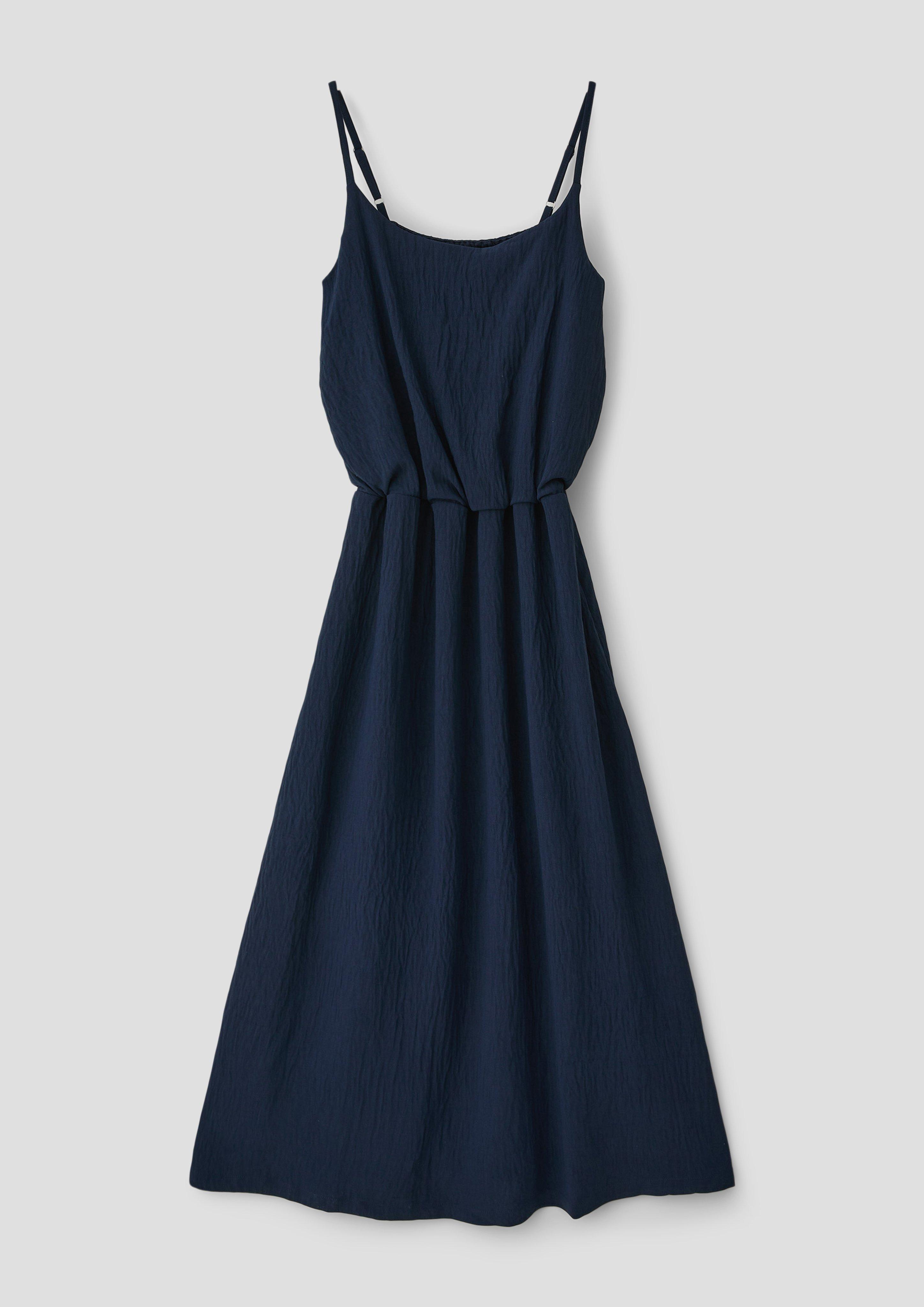 Spaghetti-Kleid mit Crêpestruktur  2148972-5952