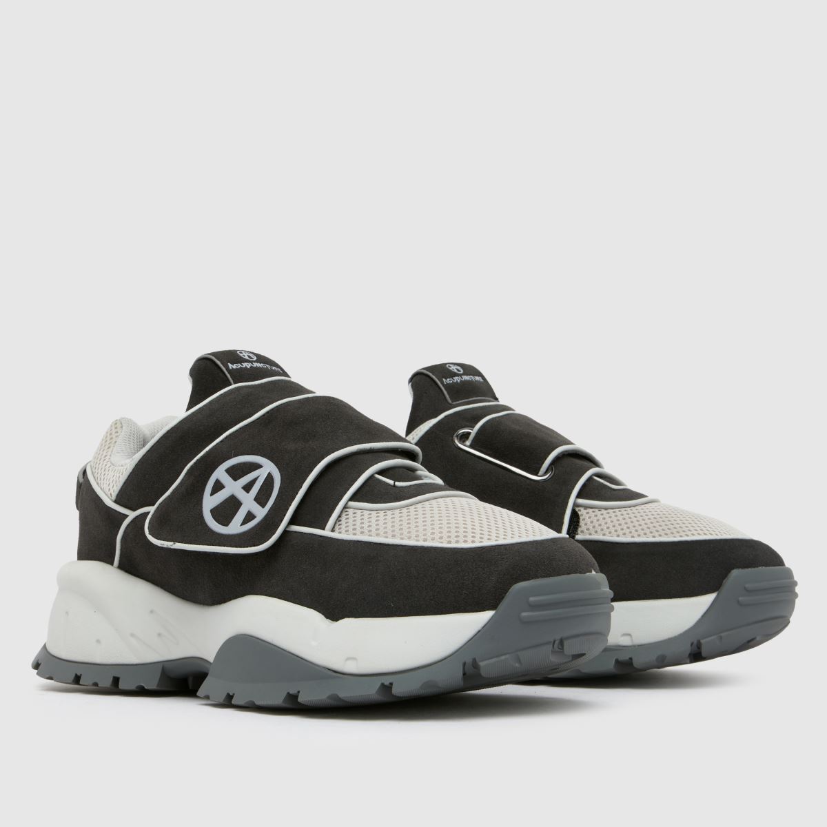 AKUPUNKTUR – Beefer-sneakers i grått och flerfärgat