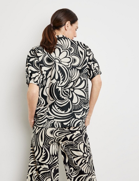 Legere Bluse mit Allover-Muster