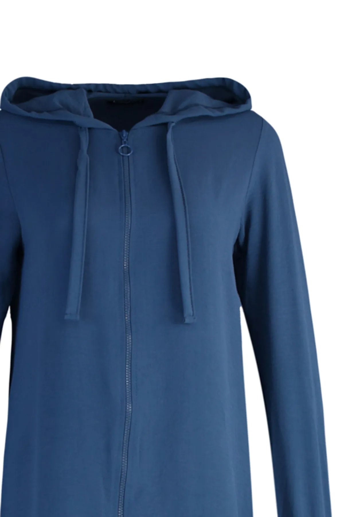 Trendyol Modest  Marineblaues Aerobin-Set aus Strickjacke und Hose – mit Kapuze und Reißverschluss TCTSS22US0026