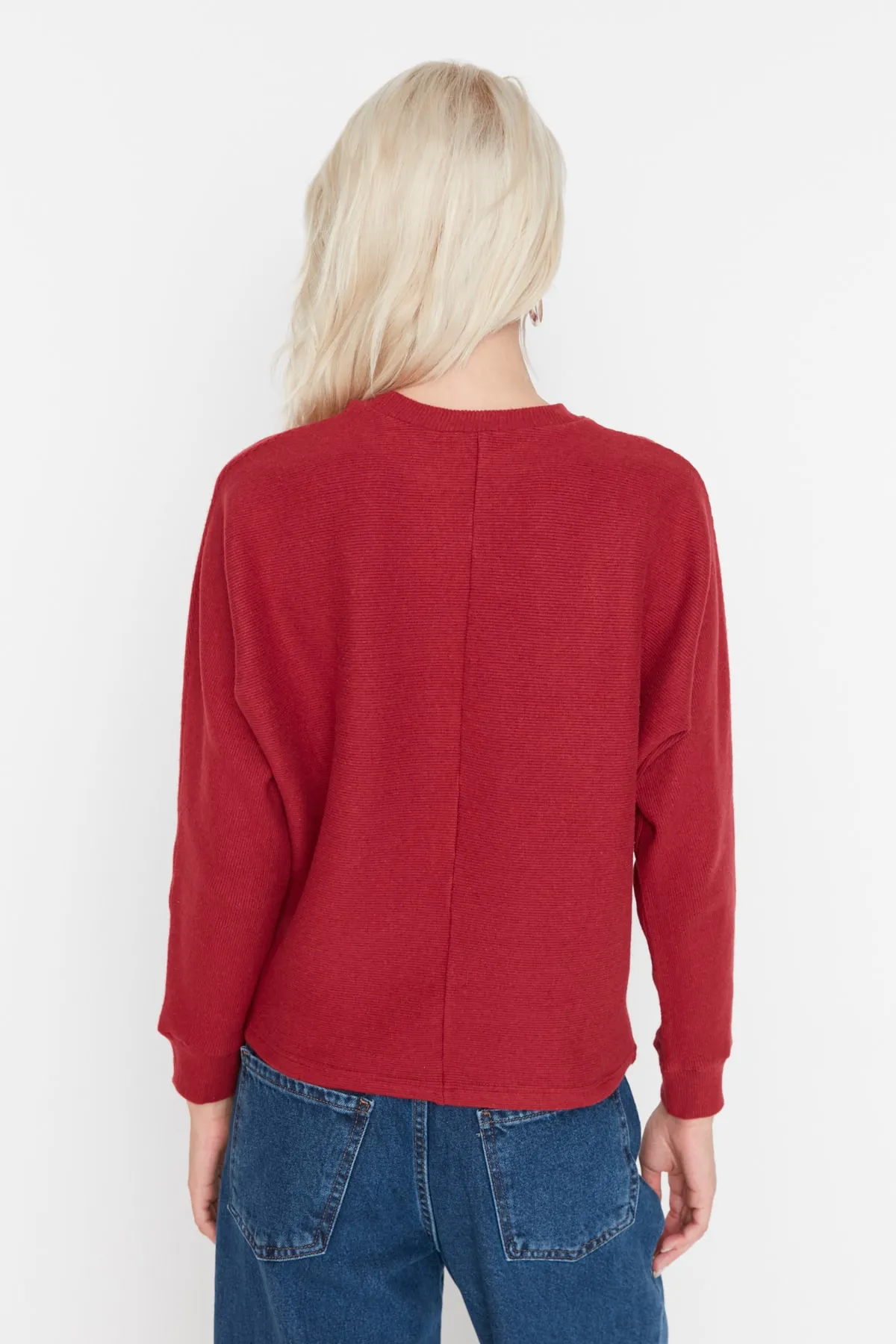 Trendyol Collection  Weinrote, detaillierte Strickbluse mit Fledermausärmeln TWOAW23BZ00024
