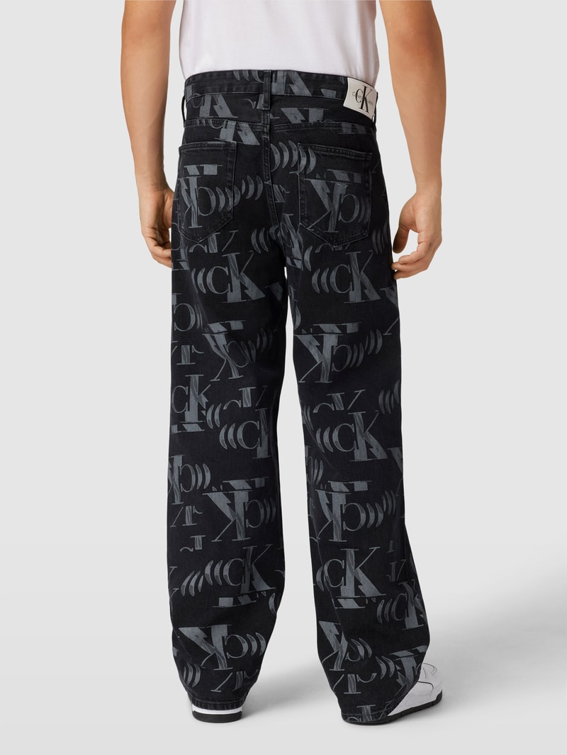 Bootcut Jeans mit Allover-Label-Muster Modell '90 S LOOSE' in black