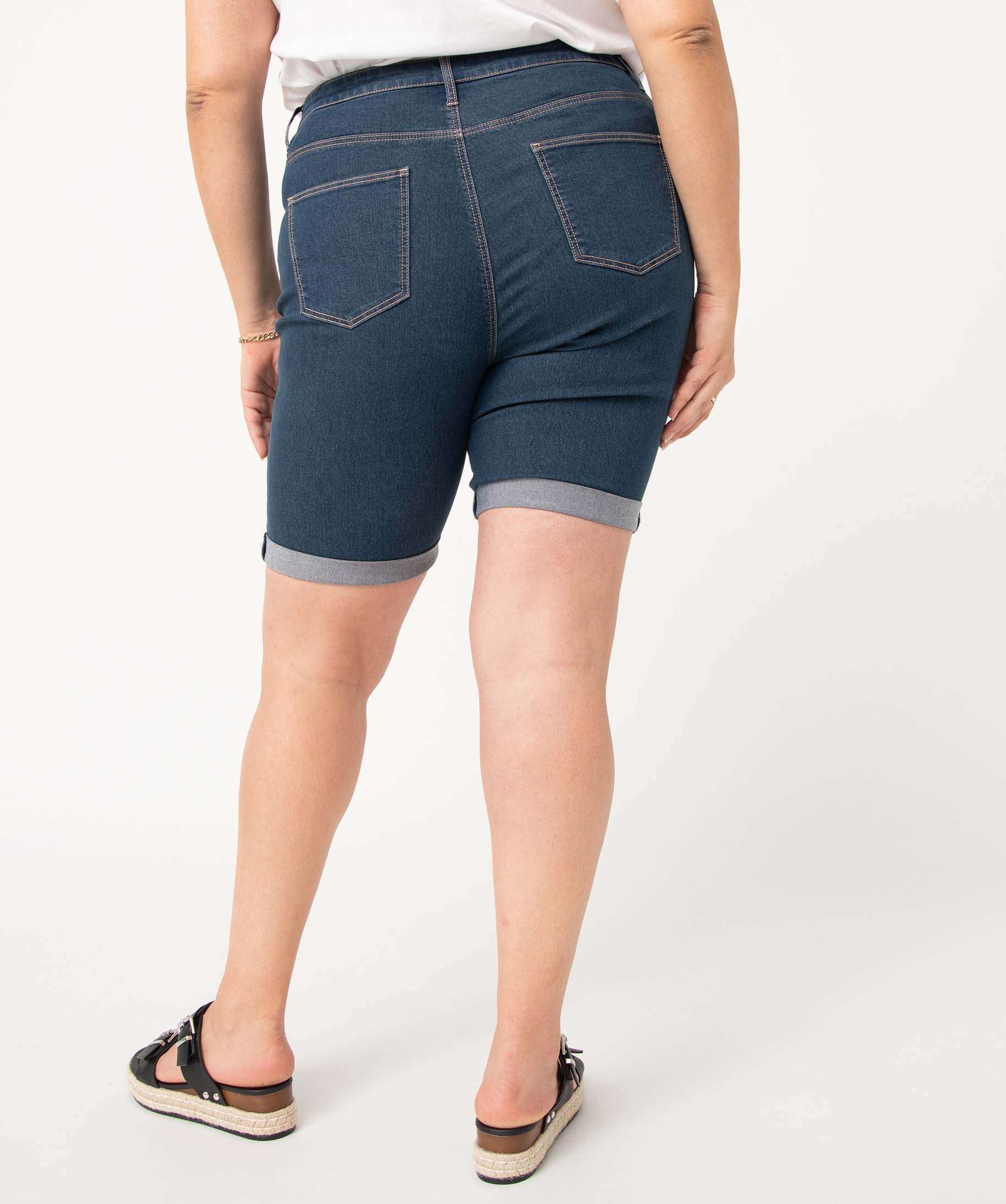 Bermuda en jean femme grande taille à revers denim | GEMO