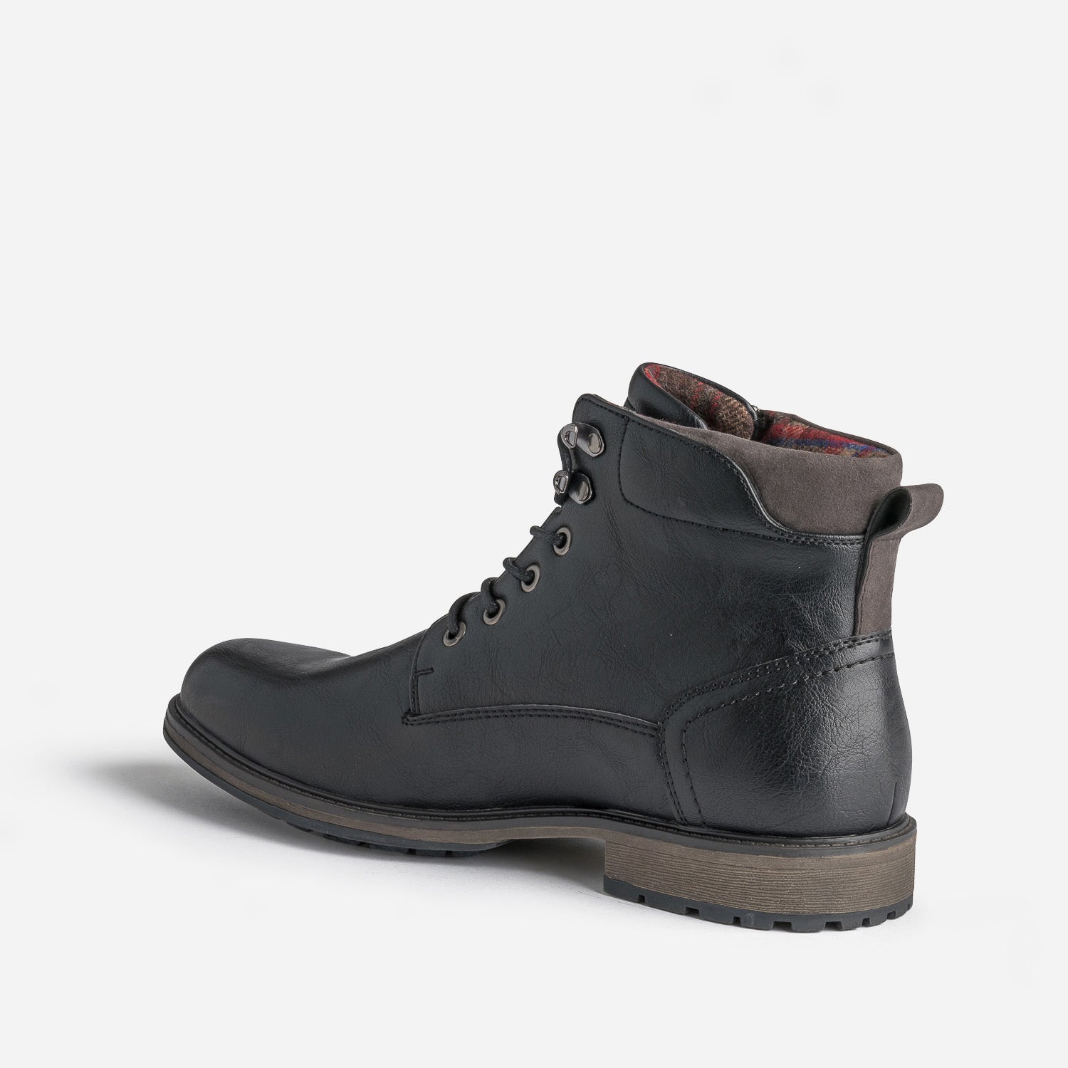 Bottine noire à doublure carreaux