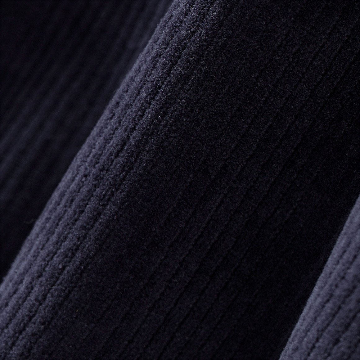 Mädchen Cordkleid mit V-Ausschnitt