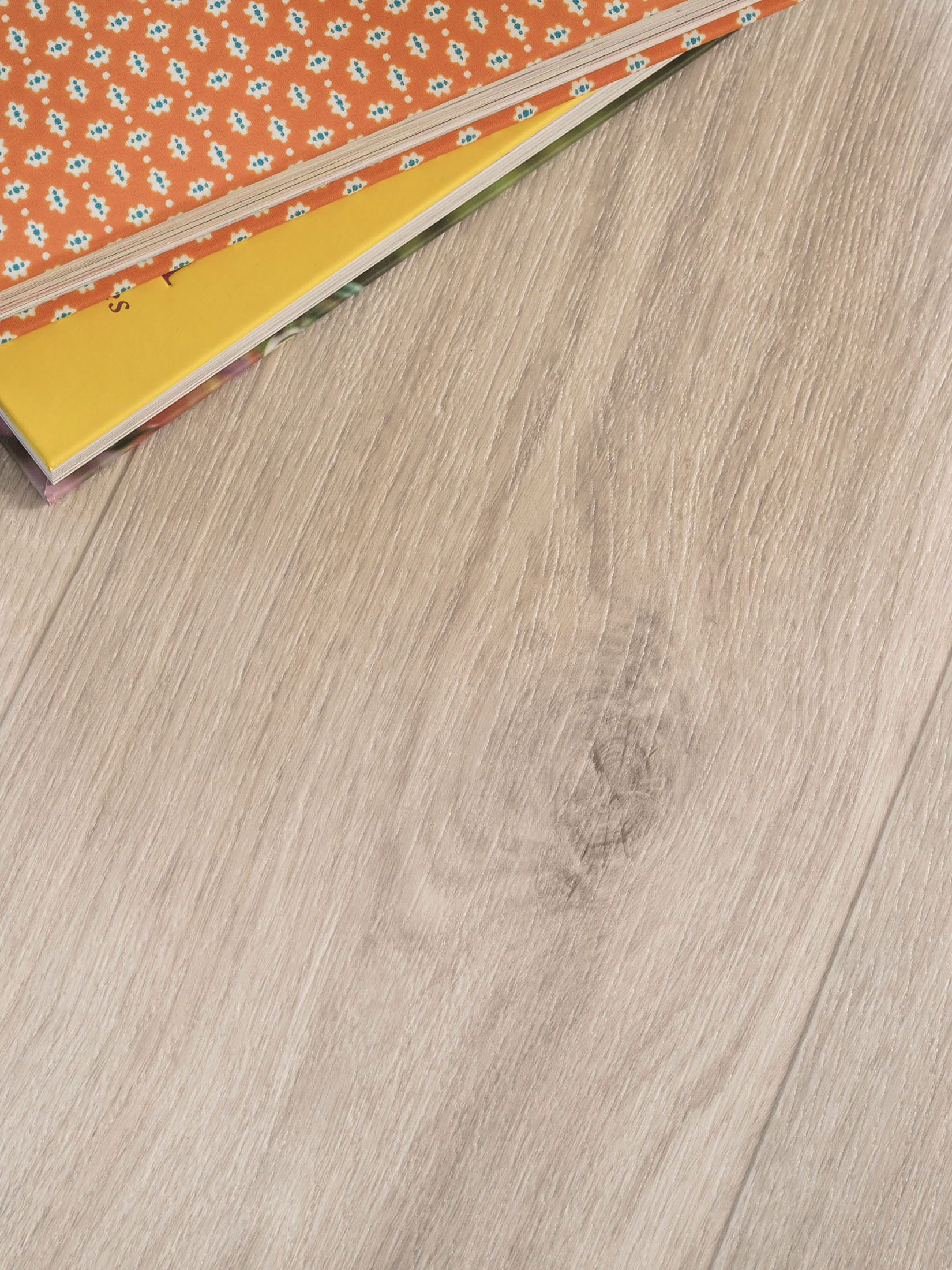 Woodlike Vinyl-Rollenware, Eiche Weiss 02