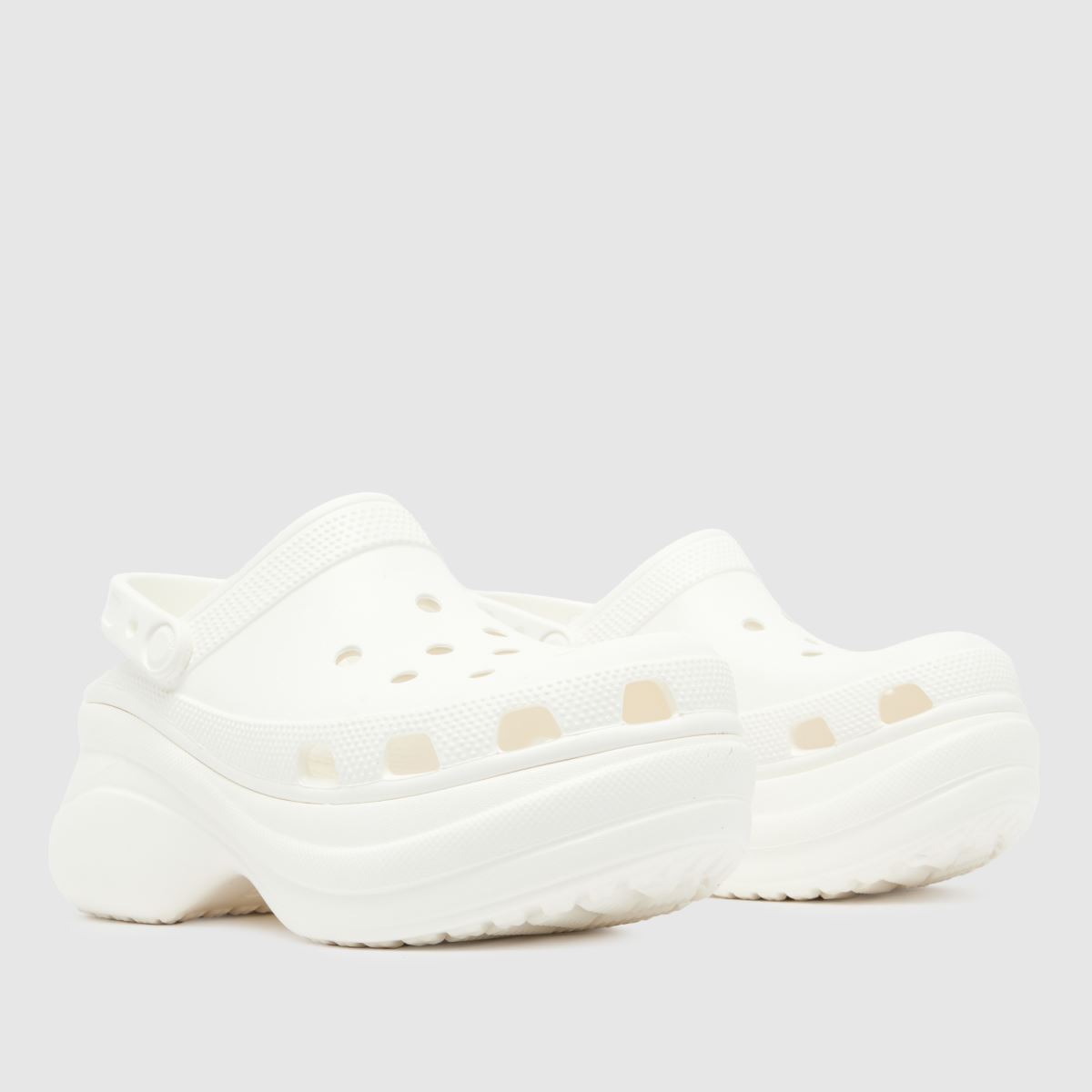 Crocs bae klumpa szandál fehér színben