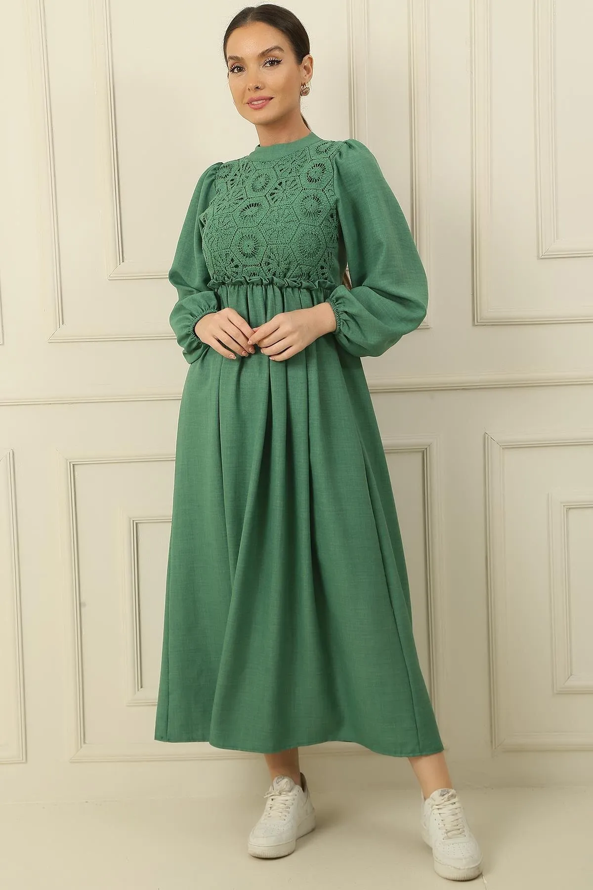 By Saygı  Kleid - Grün - A-Linie