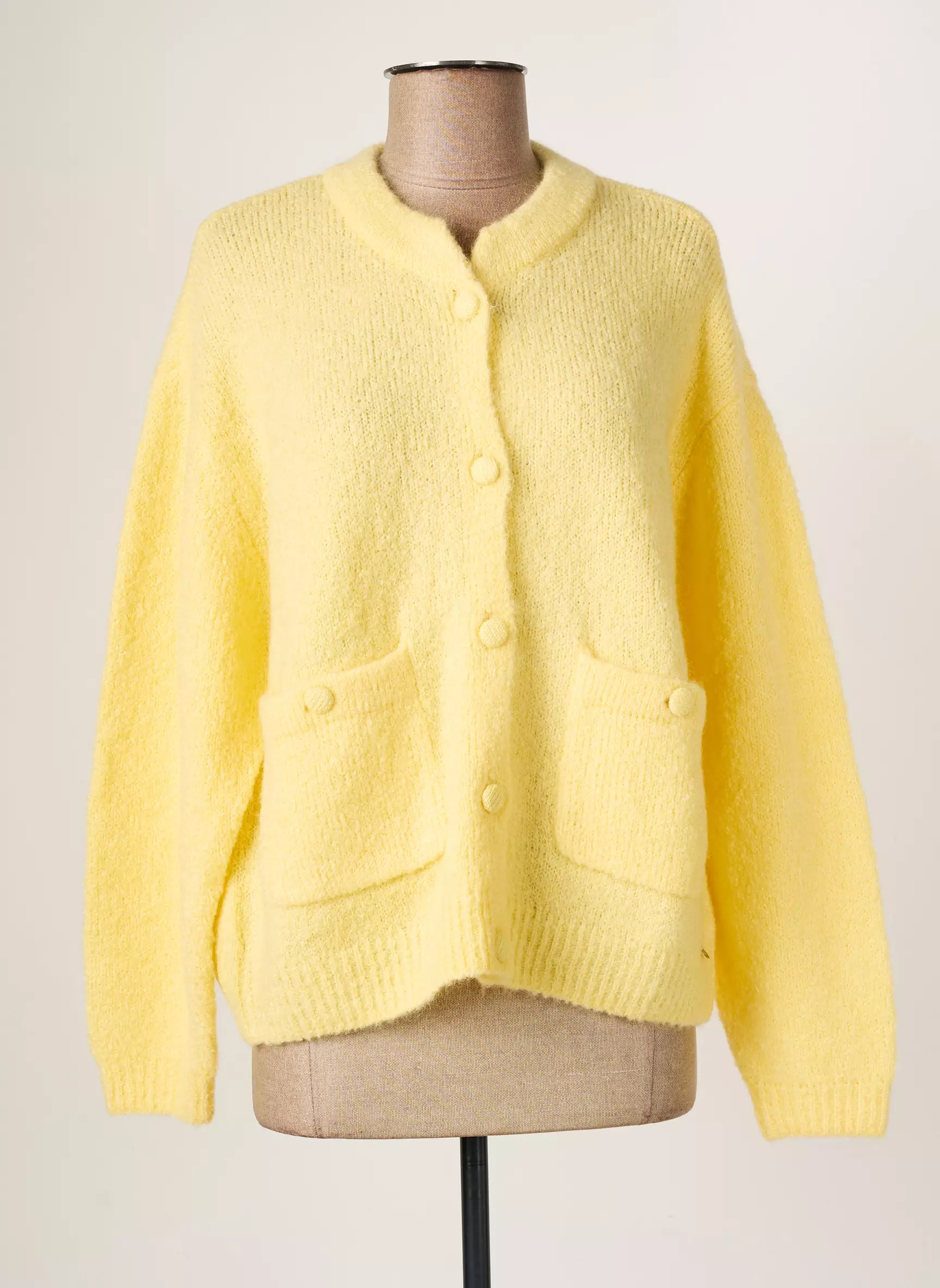 Des Petits Hauts Cardigans Femme couleur jaune