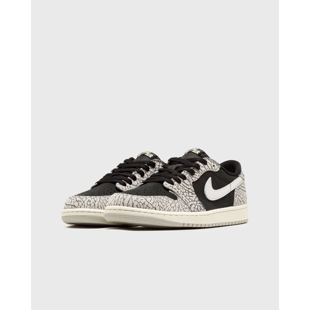 NIKE JORDAN WMNS Air Low OG Jordan 1 Retro Cement CZ0775-001 / schwarz