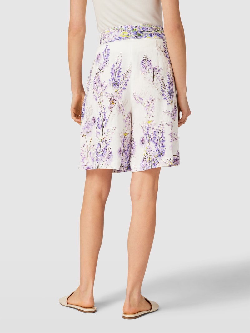 Bermudas mit Bindegürtel in offwhite