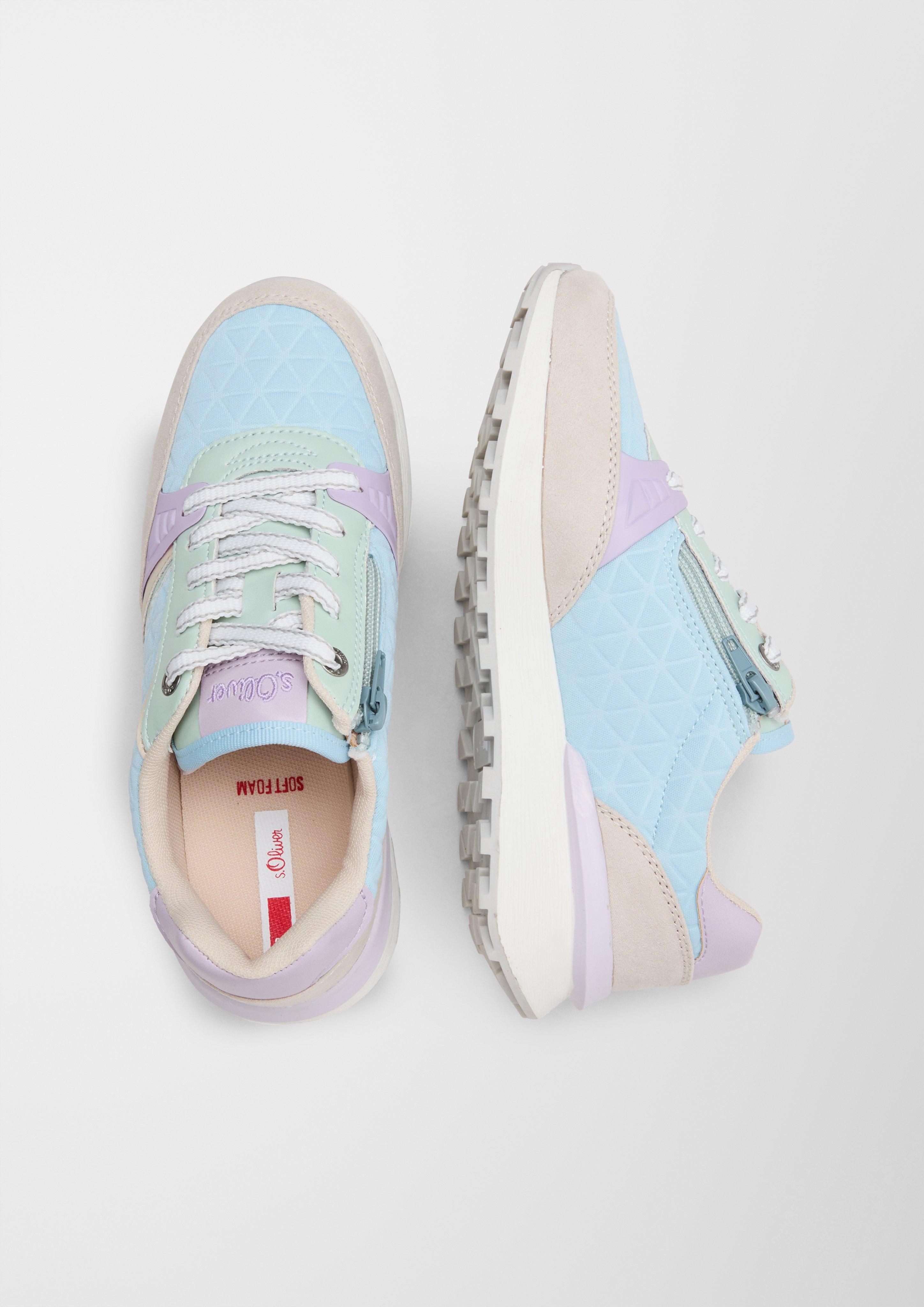 Pastellfarbener Sneaker mit Steppmuster  6007390-806