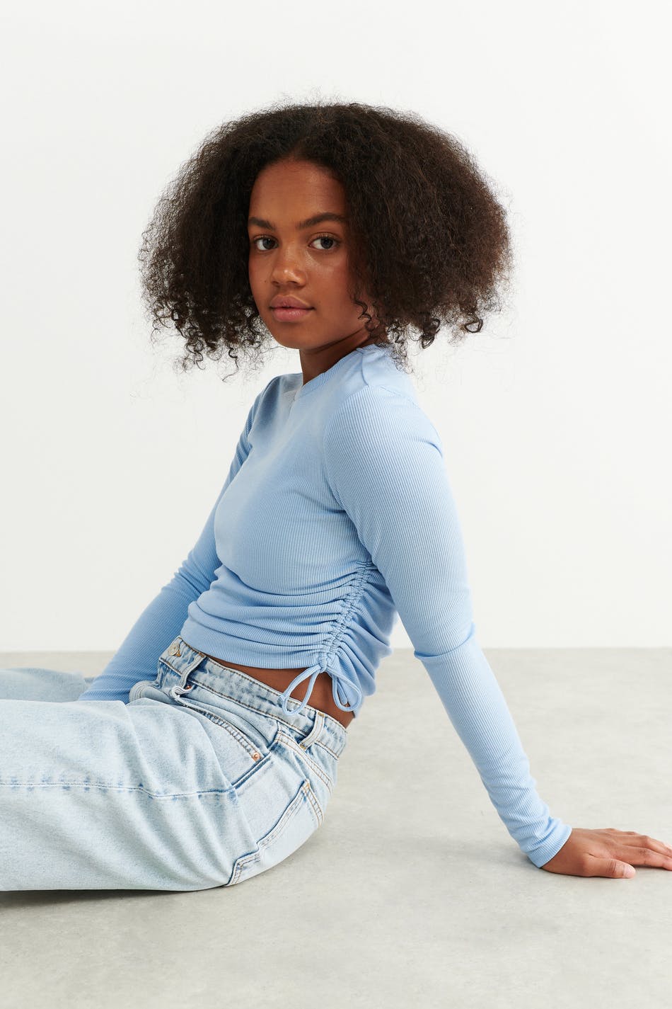 Y long sleeve drawstring top