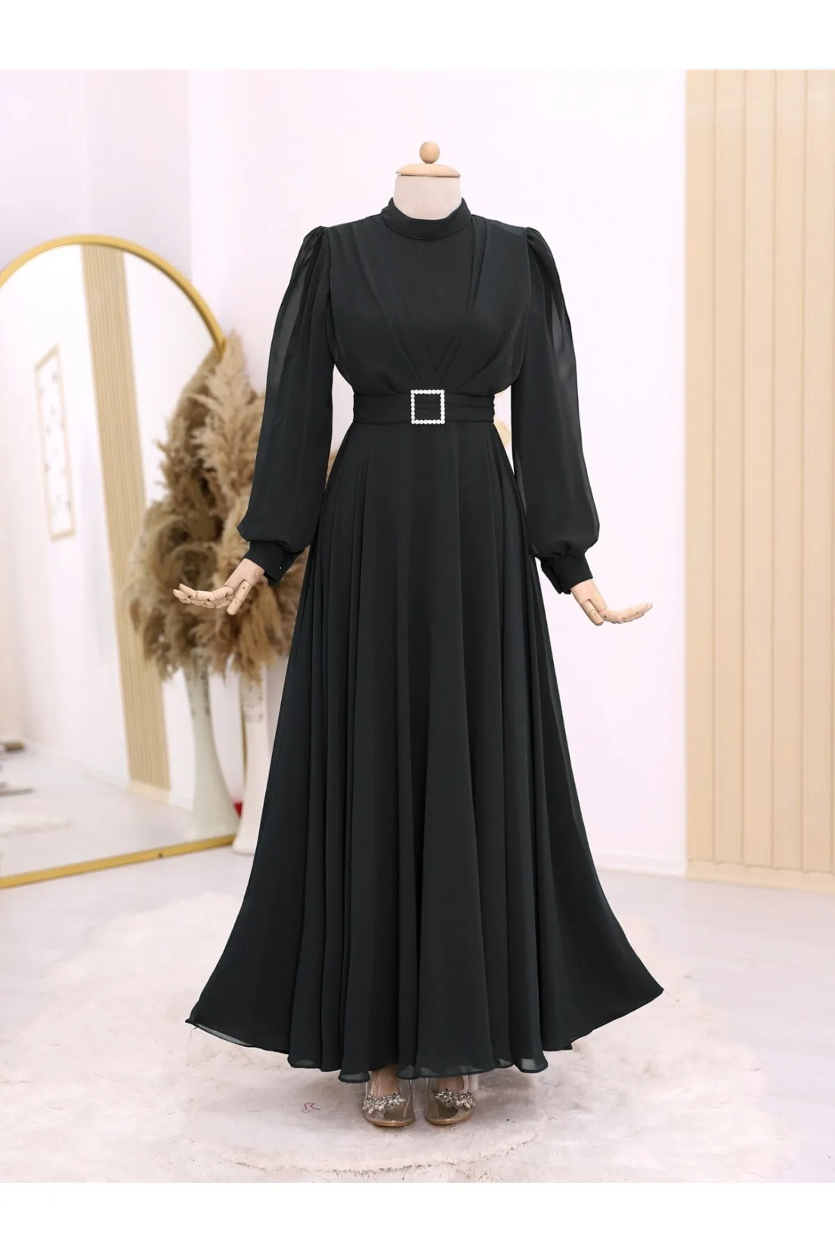 Modamorfo  Hijab-Kleid mit Falten vorne und Steingürtel