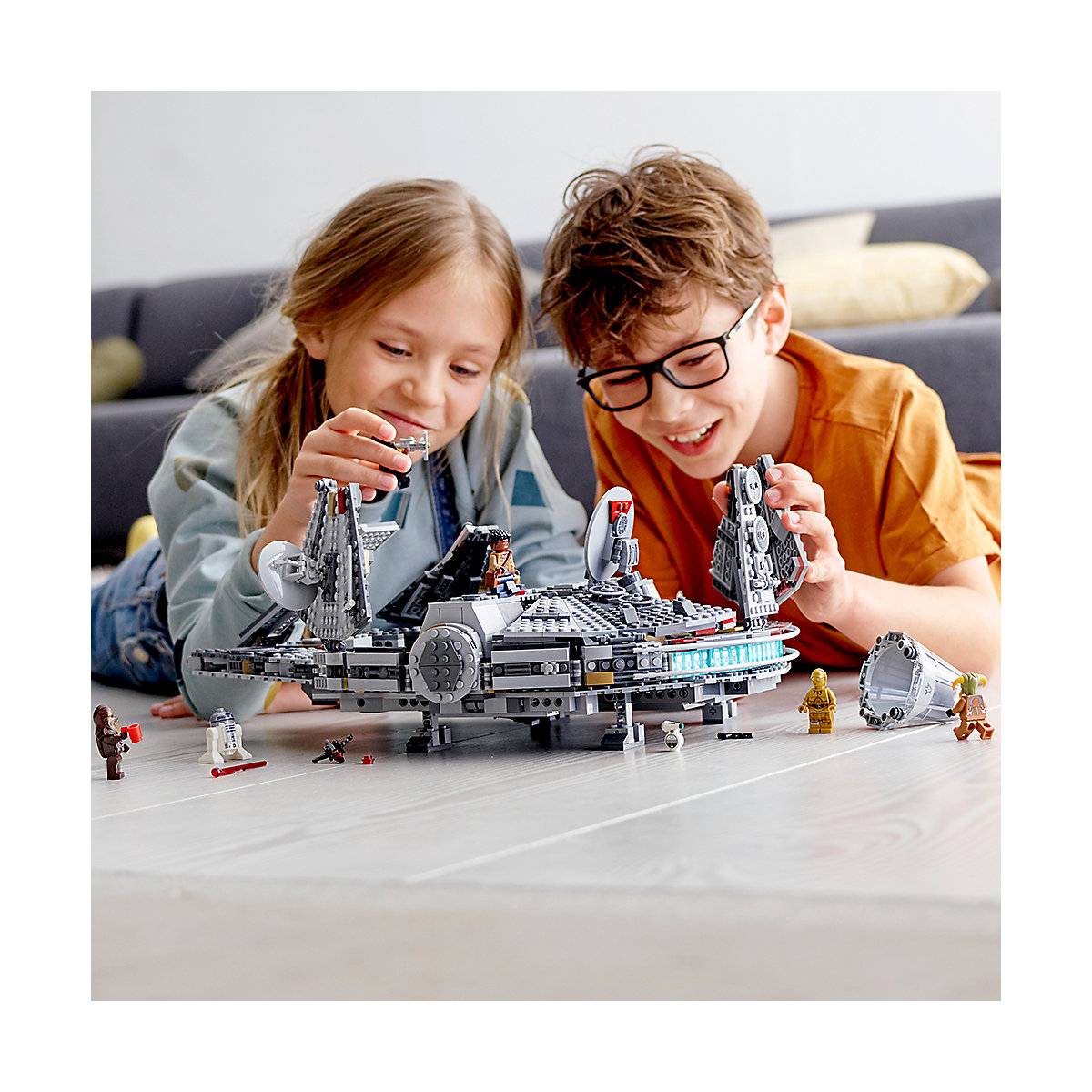 LEGO® Star Wars 75257 Millennium Falcon™