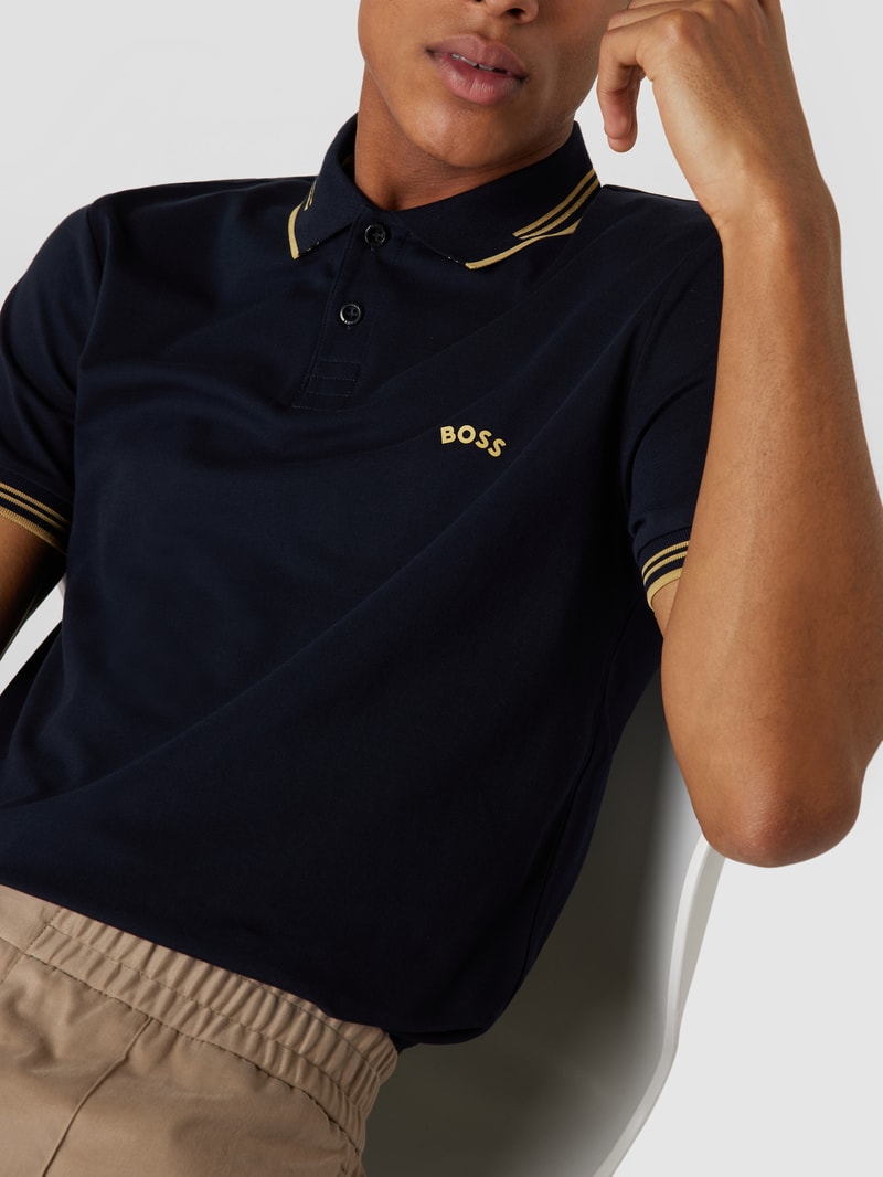 Slim Fit Poloshirt mit Kontraststreifen Modell 'Paul Curved' in blau