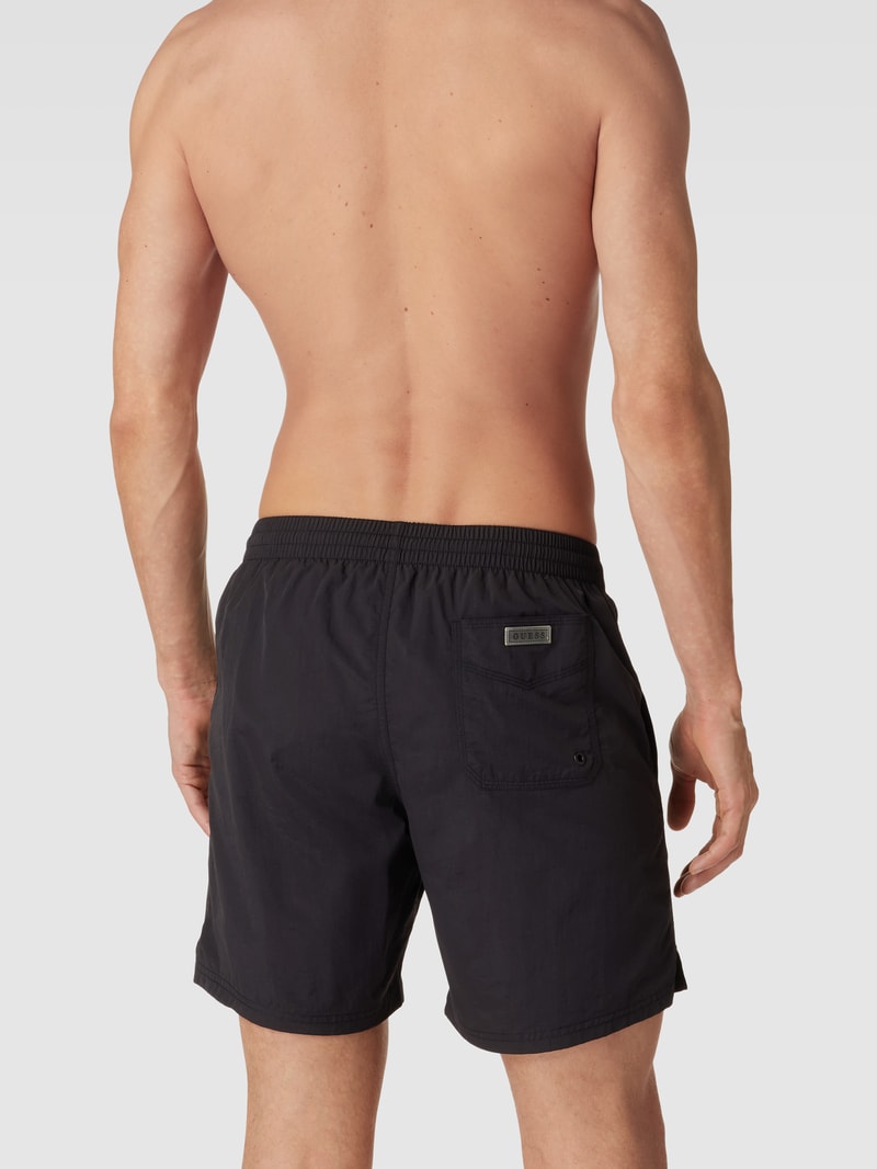 Badehose mit elastischem Bund in schwarz