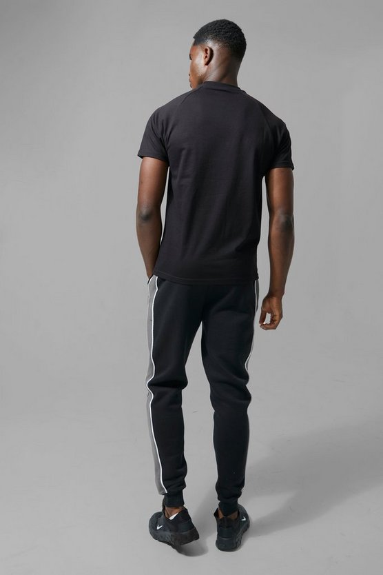 Man Active Raglan T-Shirt