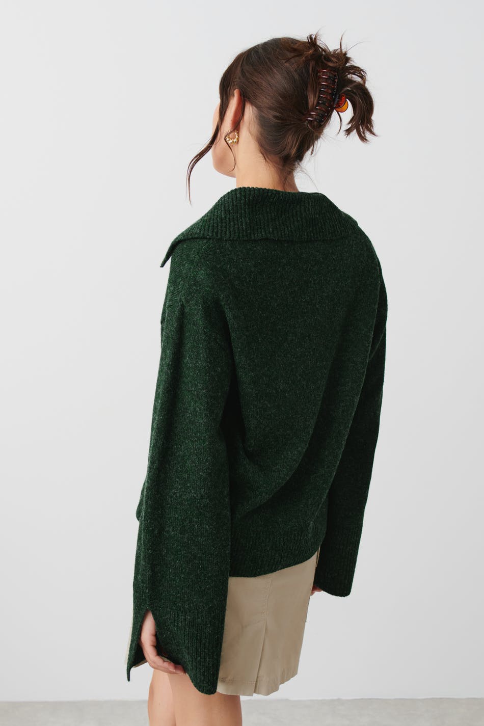V-neck knitted sweater