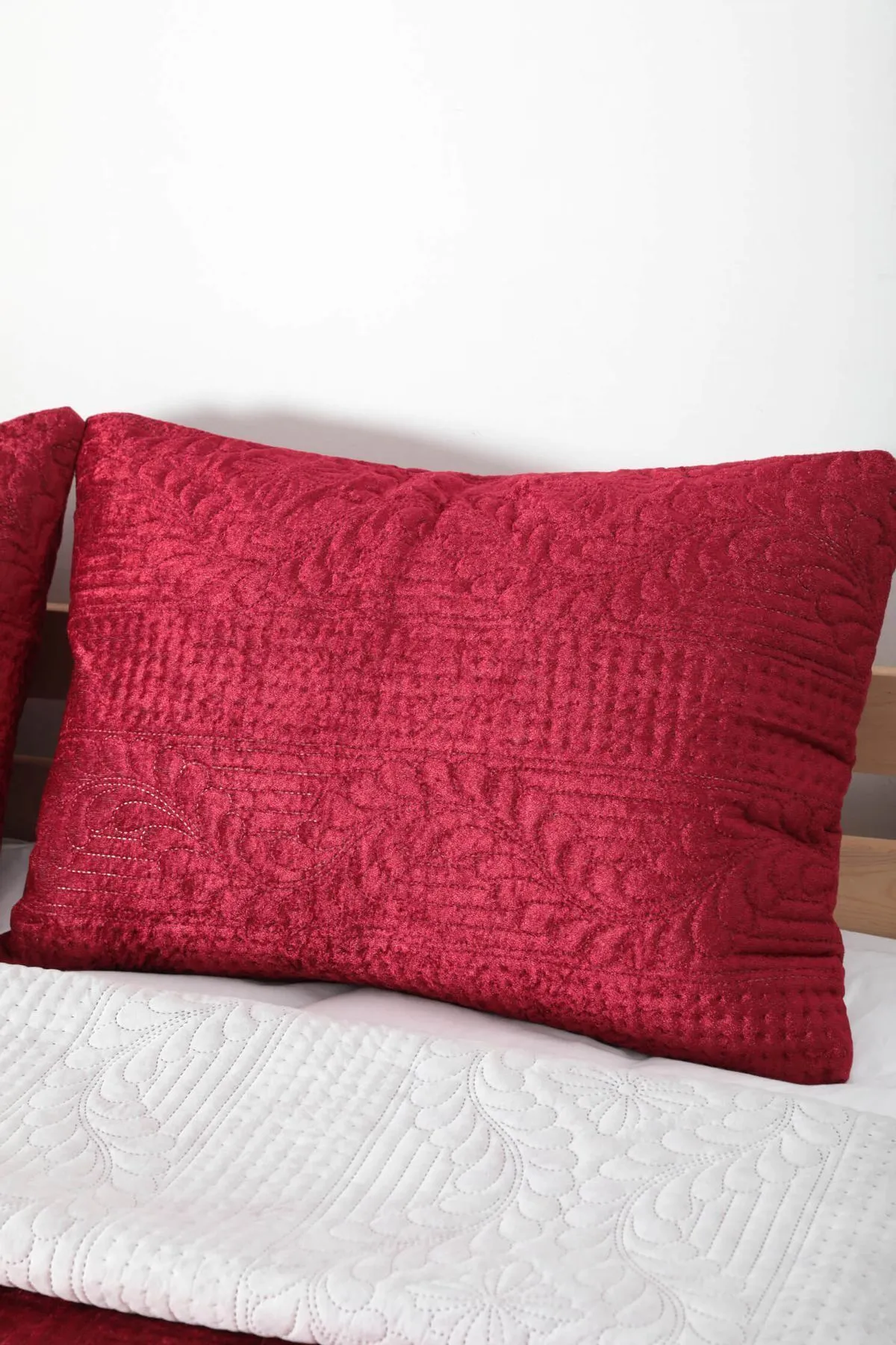 FAVORA  Tagesdecke Doppelbett - Bordeaux - Unifarben