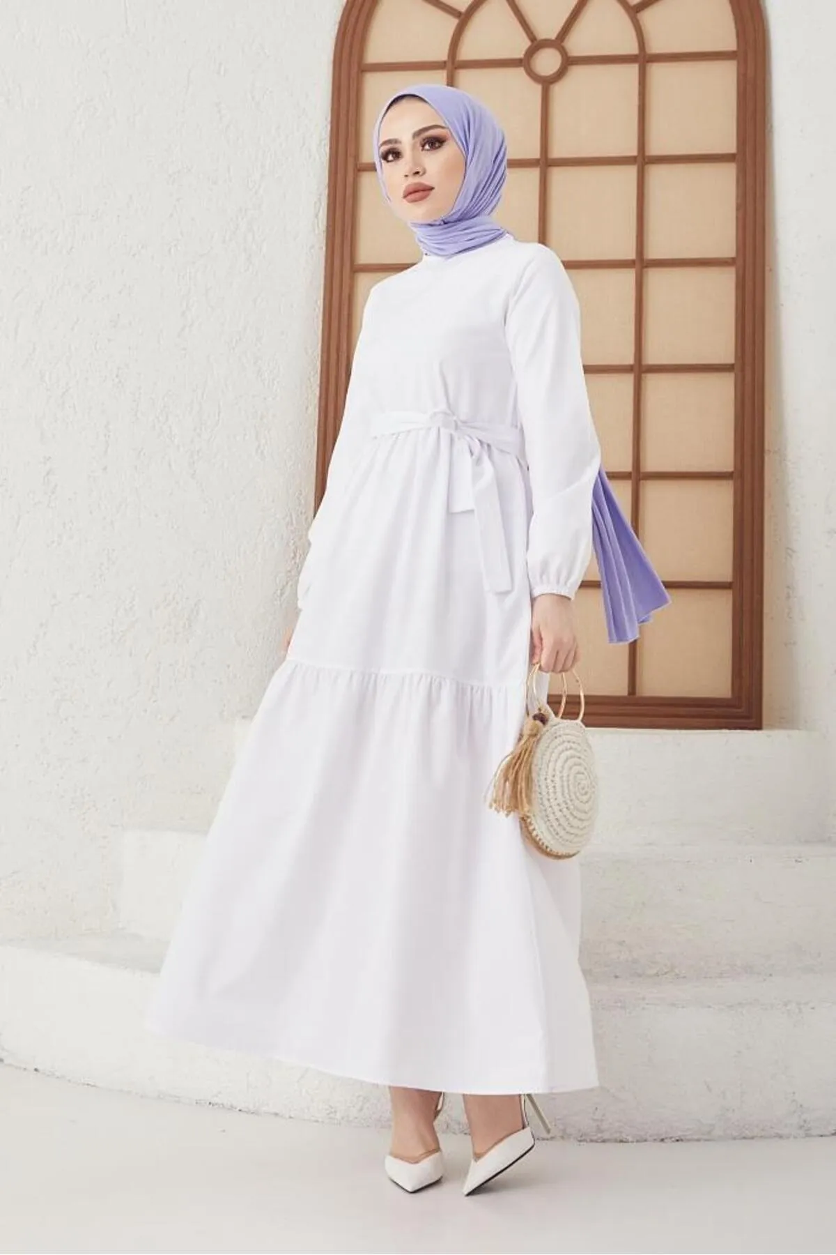 benguen  411 Hijab-Kleid mit Nullkragen und Taillengürtel Weiß