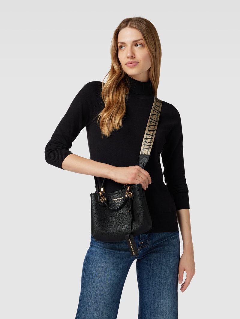 Shopper mit Tragehenkel Modell 'CERVO' in schwarz