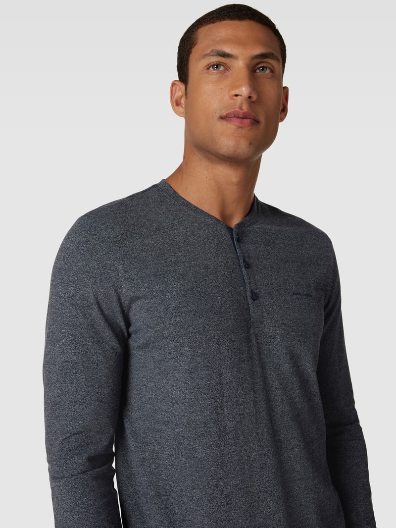 Longsleeve mit kurzer Knopfleiste und Label-Detail in marineblau